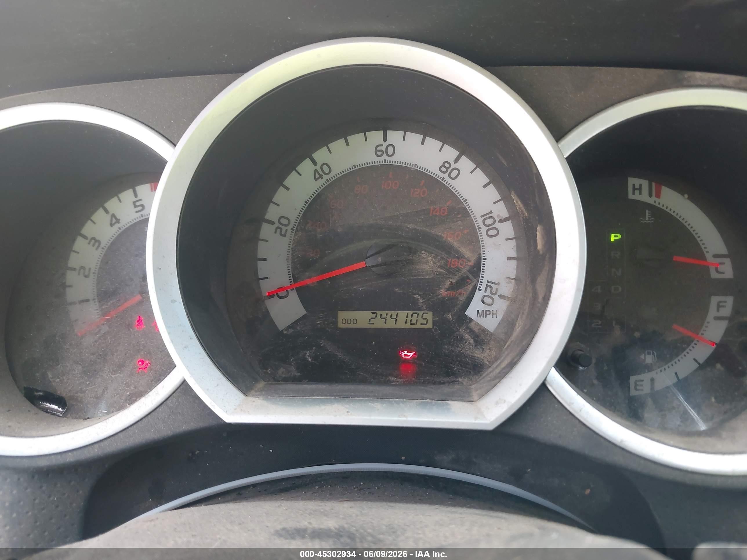 2015 Toyota Tacoma Base V6 Gray vin: 3TMLU4EN7FM196635