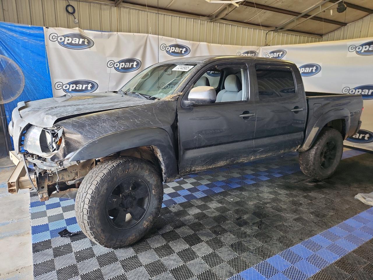 2011 Toyota Tacoma Double Cab Черный vin: 3TMLU4EN8BM066275