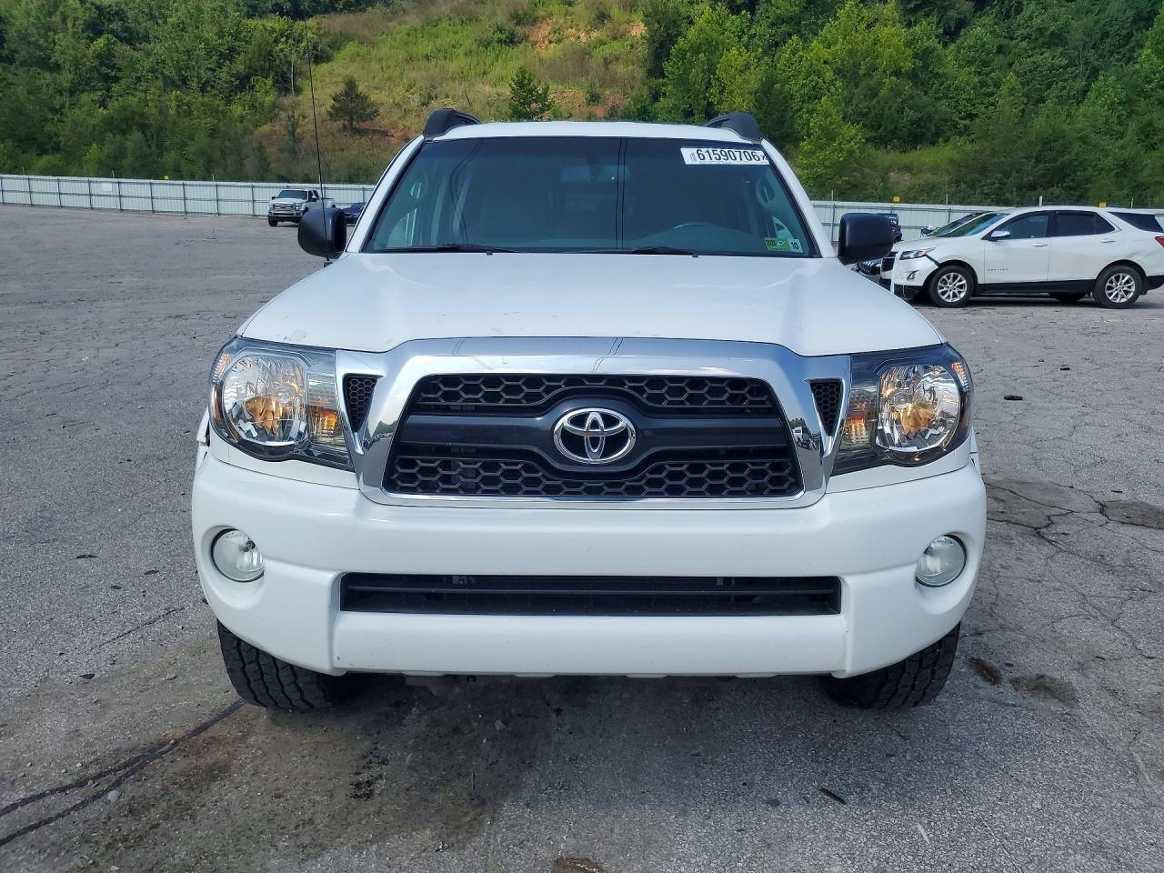2011 Toyota Tacoma Double Cab White vin: 3TMLU4EN8BM072724