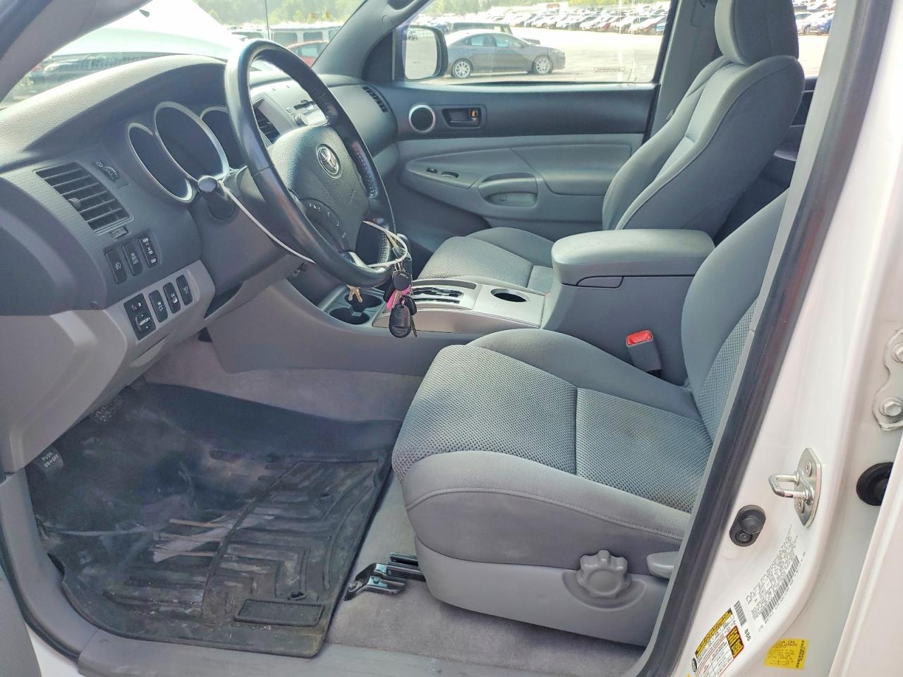 2011 Toyota Tacoma Double Cab White vin: 3TMLU4EN8BM072724