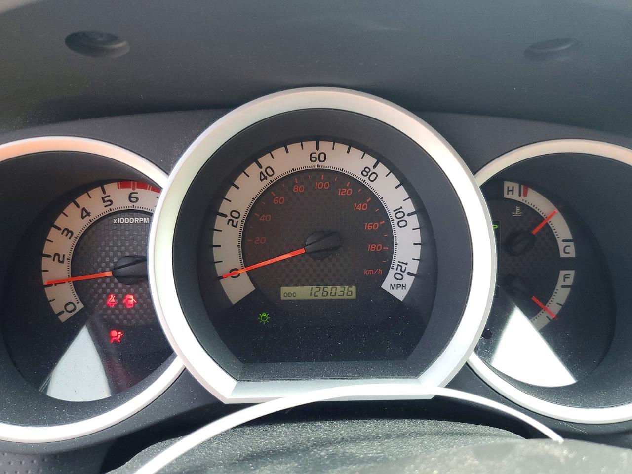 2011 Toyota Tacoma Double Cab White vin: 3TMLU4EN8BM072724