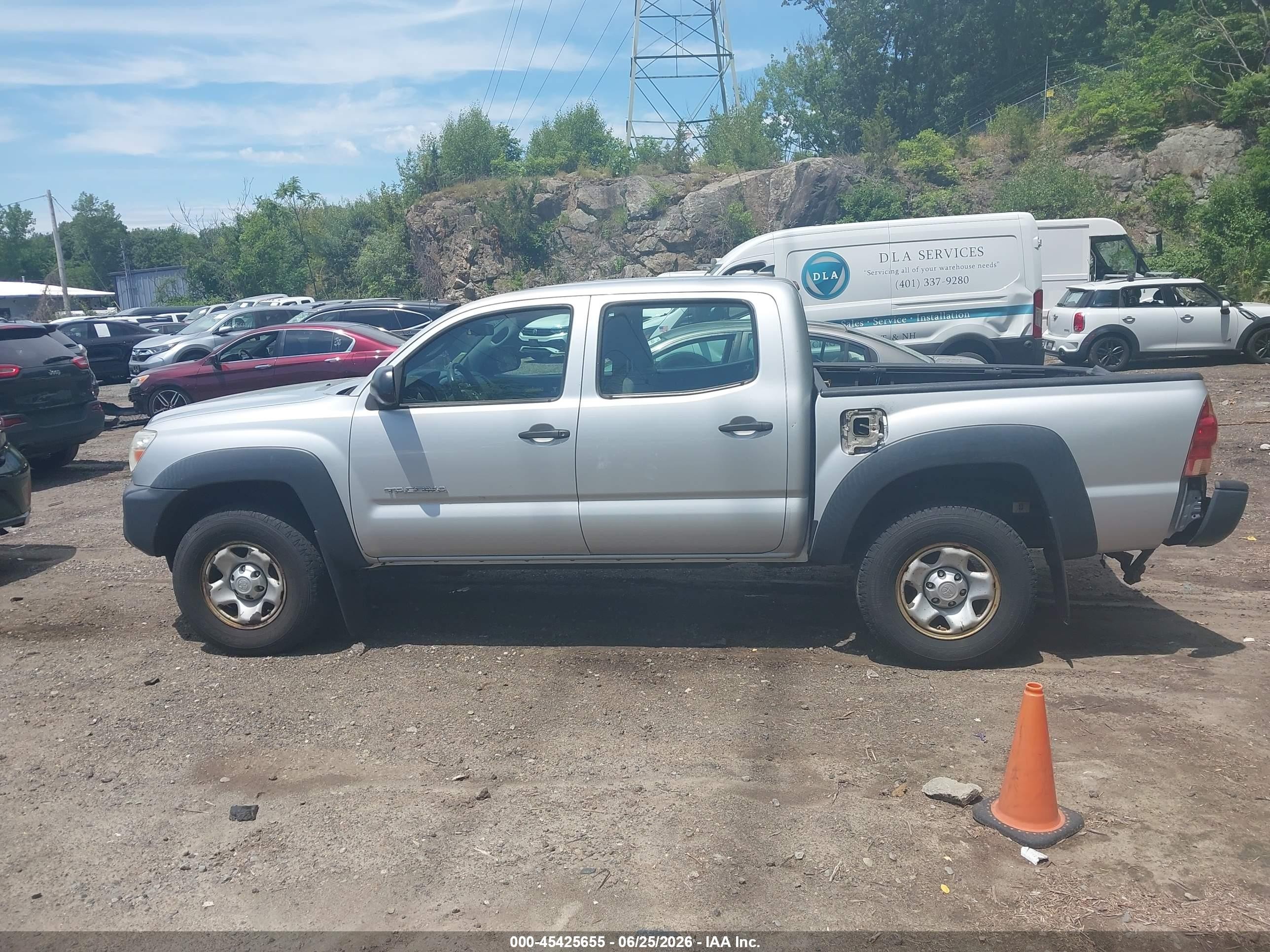 2012 Toyota Tacoma Base V6 Silver vin: 3TMLU4EN8CM085507