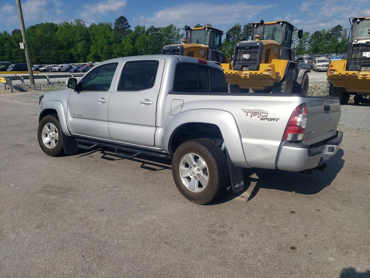 2013 Toyota Tacoma Double Cab Silver vin: 3TMLU4EN8DM103893