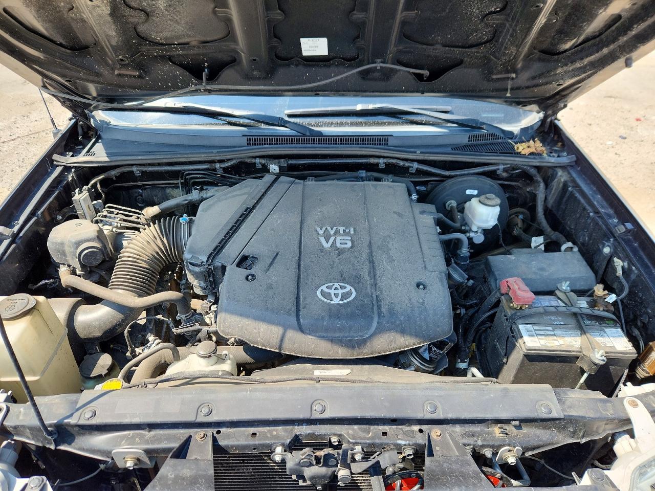 2013 Toyota Tacoma Double Cab Black vin: 3TMLU4EN8DM109953