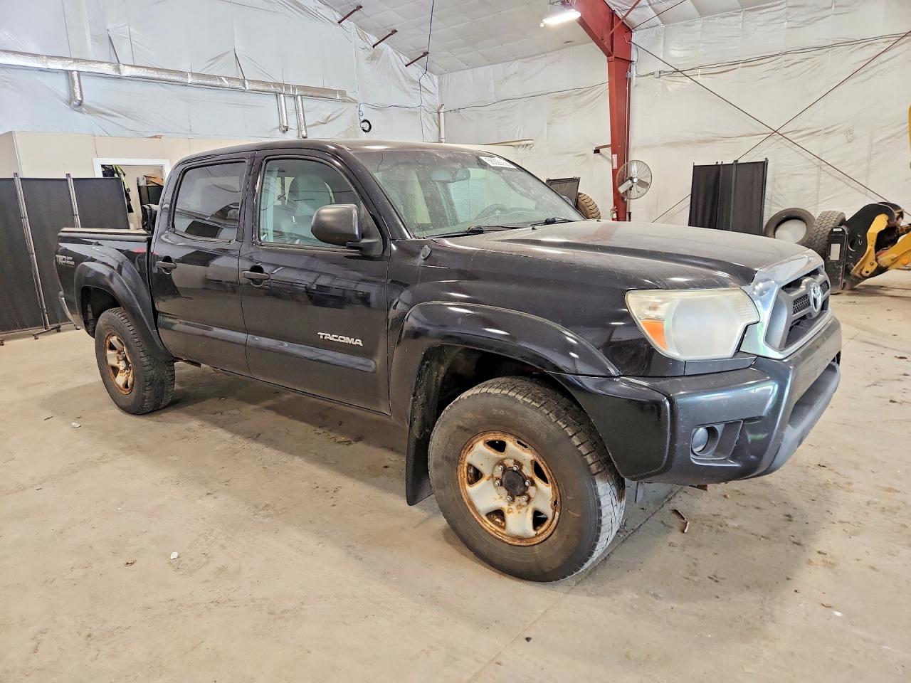 2013 Toyota Tacoma Double Cab Black vin: 3TMLU4EN8DM122587