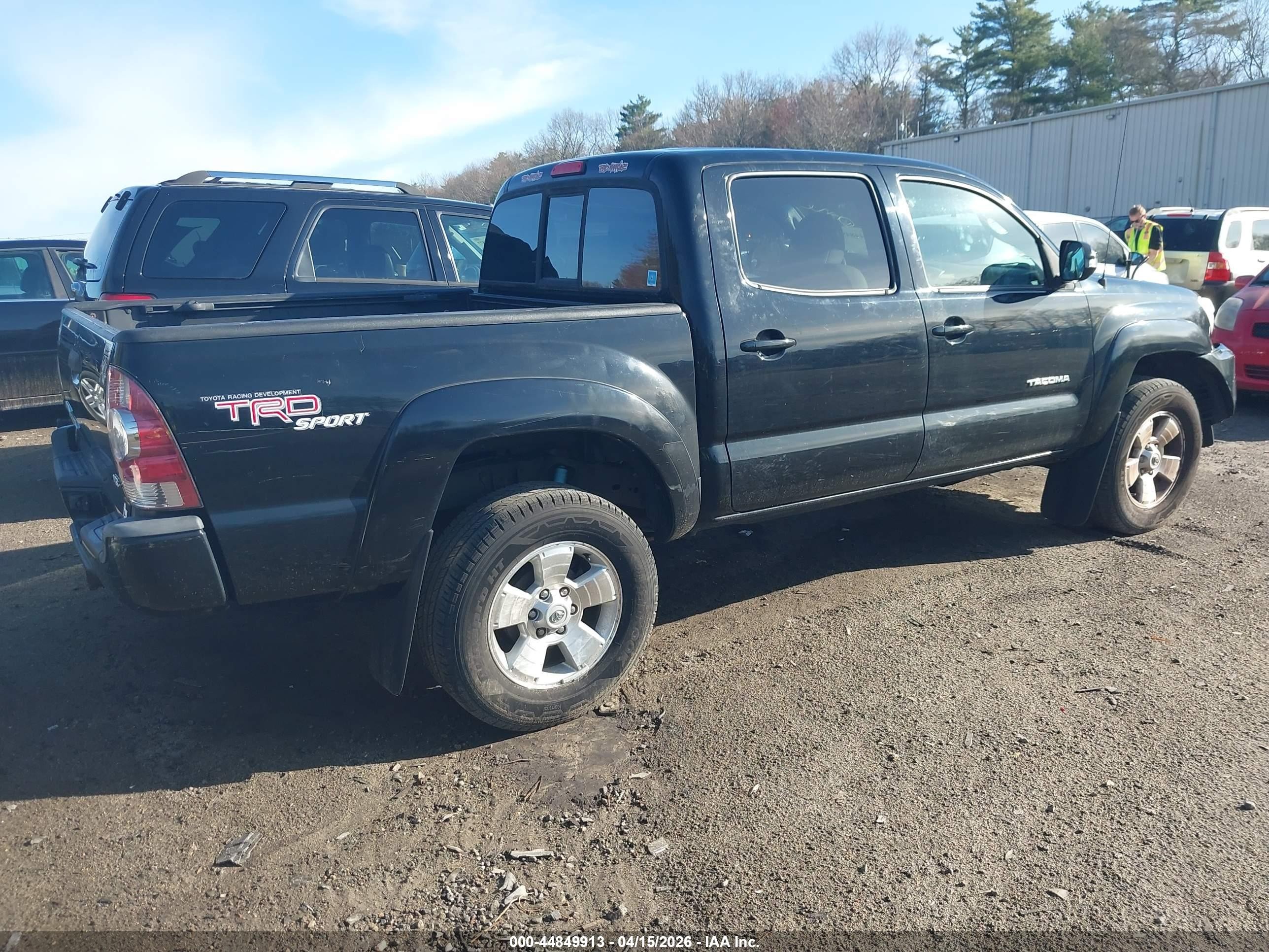 2013 Toyota Tacoma Base V6 Black vin: 3TMLU4EN8DM126297
