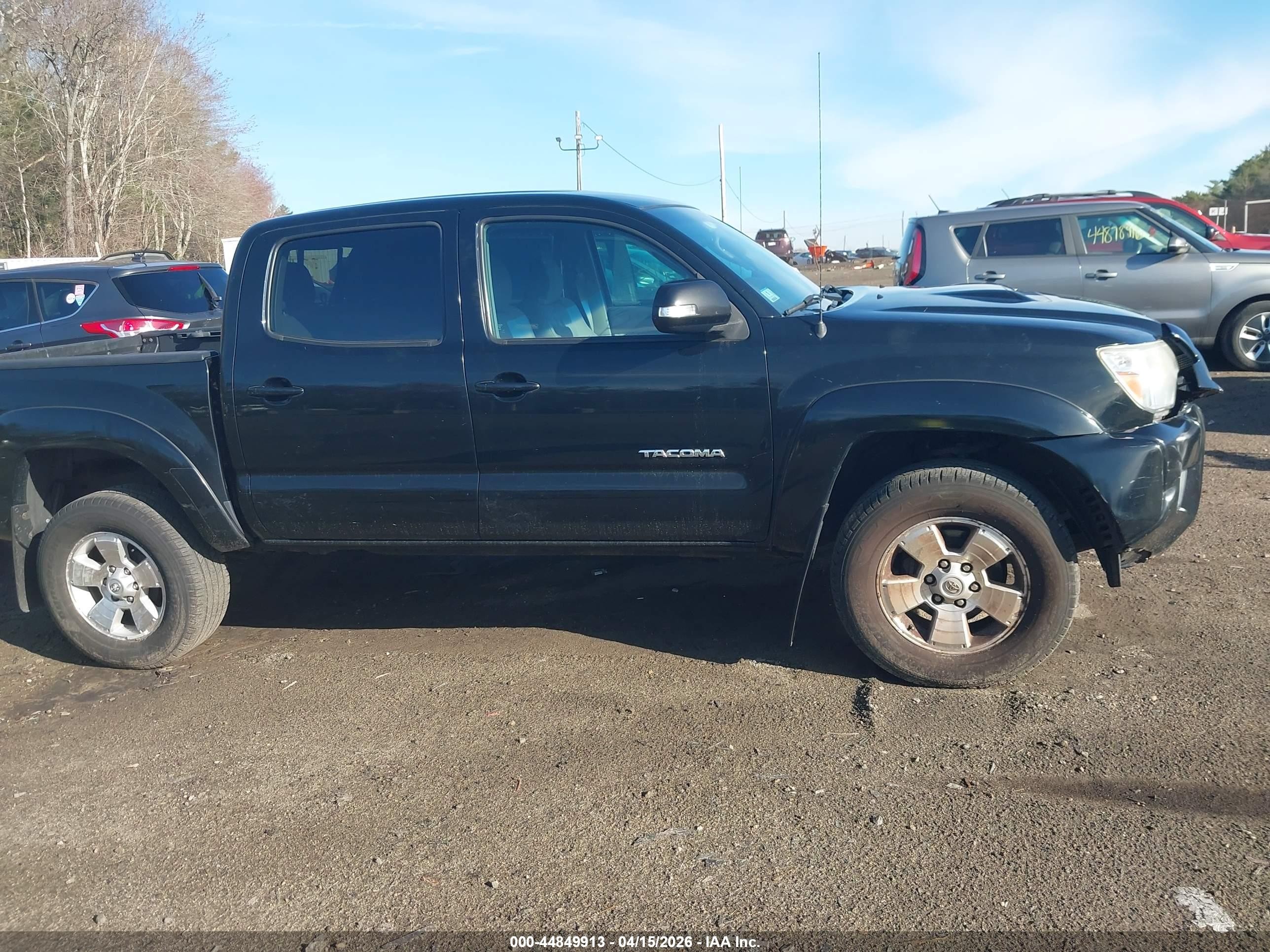 2013 Toyota Tacoma Base V6 Black vin: 3TMLU4EN8DM126297