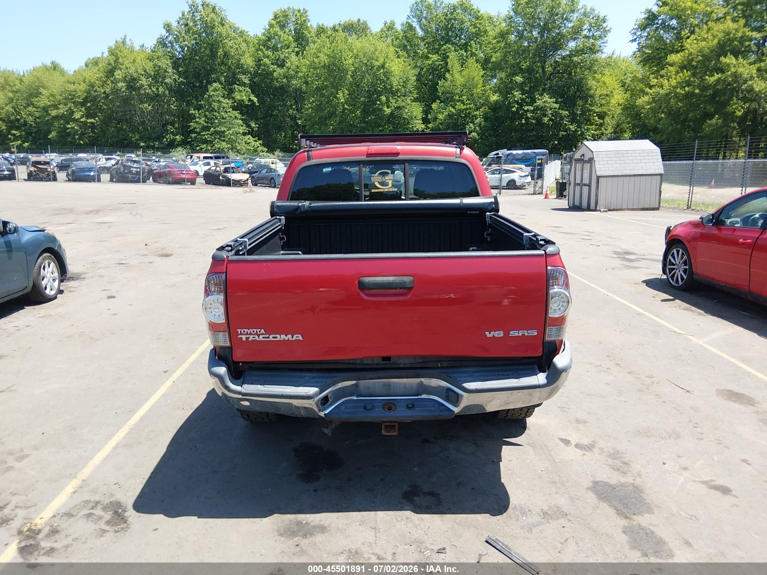 2013 Toyota Tacoma Base V6 Red vin: 3TMLU4EN8DM126459
