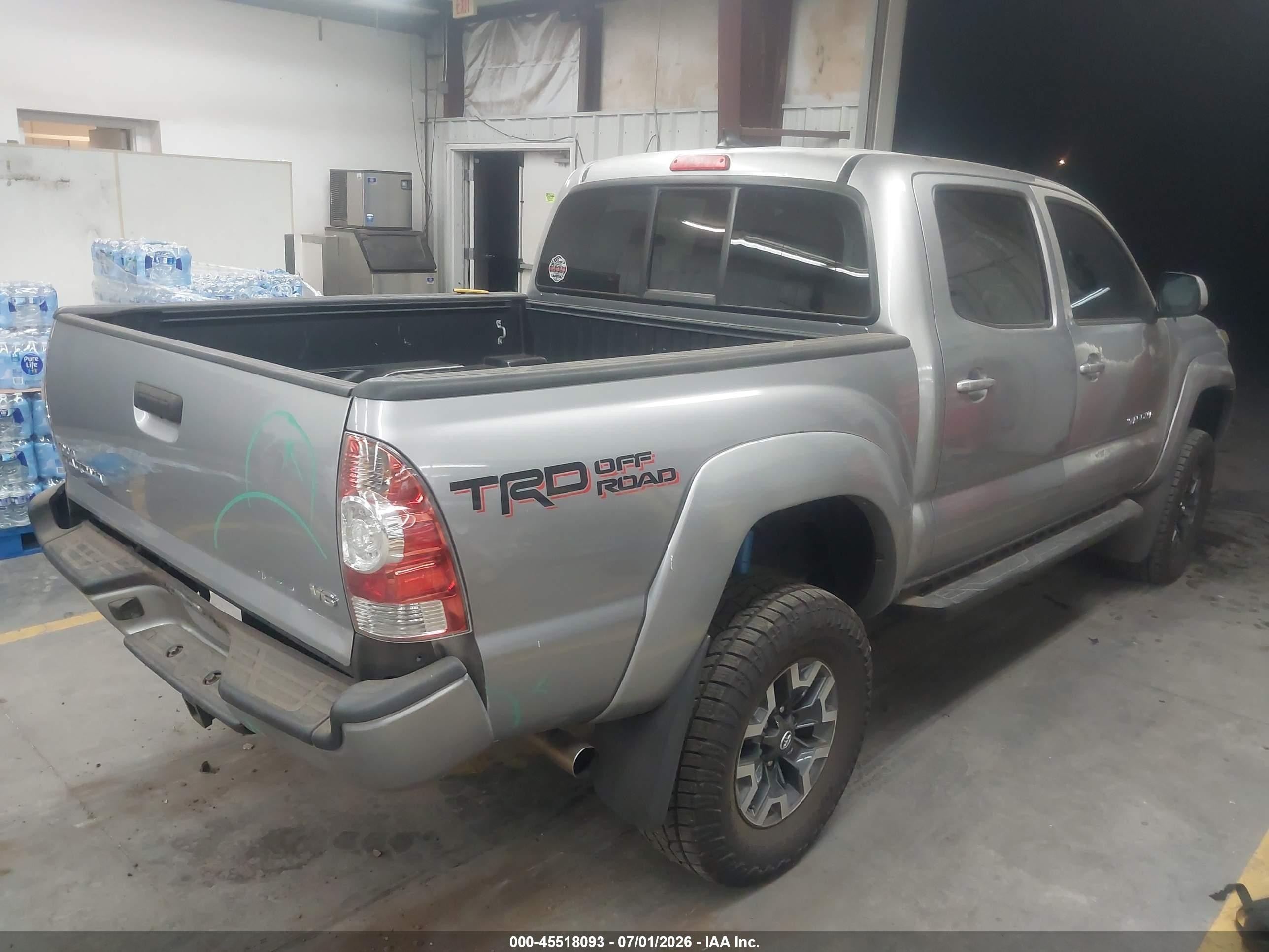 2014 Toyota Tacoma Base V6 Gray vin: 3TMLU4EN8EM145692