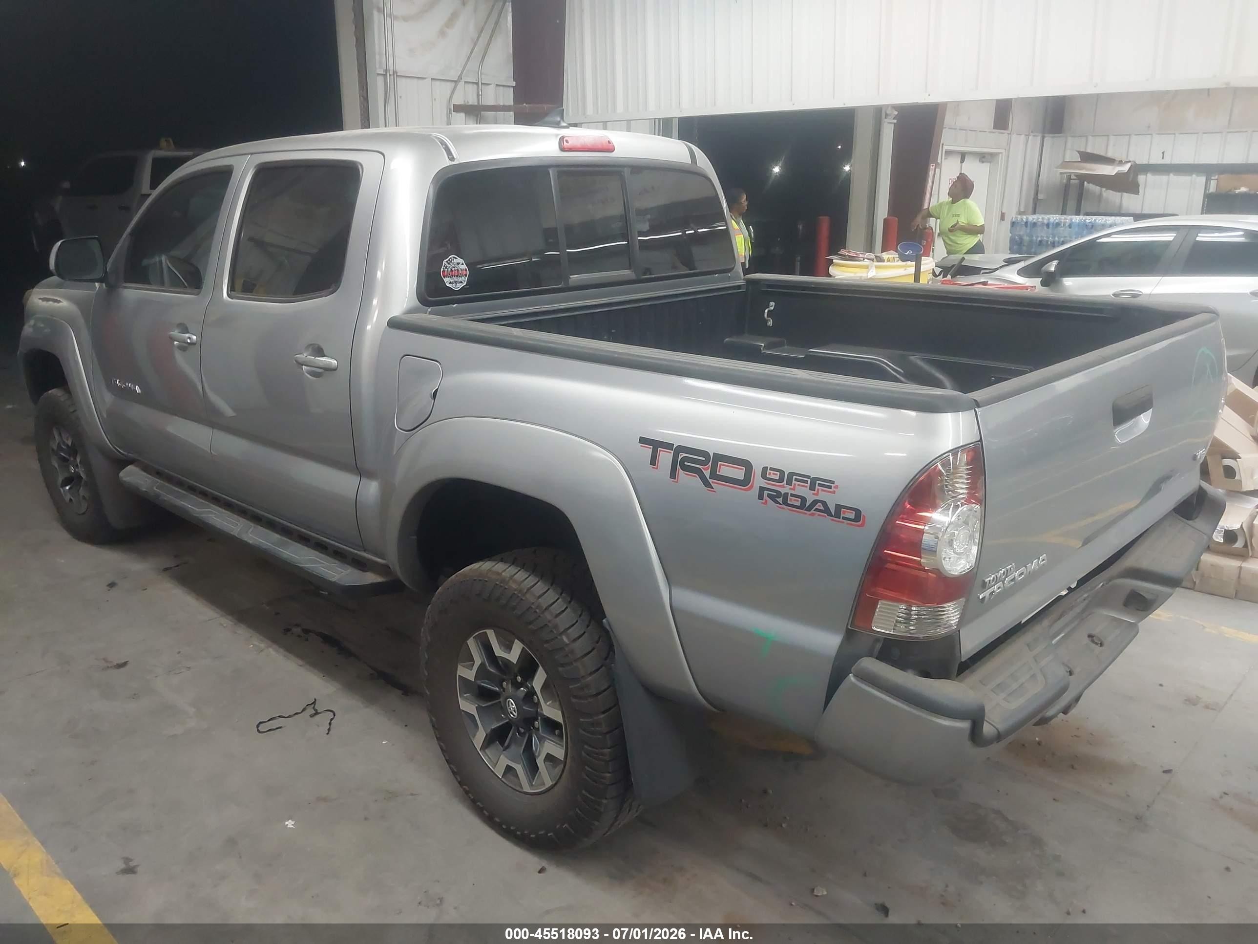 2014 Toyota Tacoma Base V6 Gray vin: 3TMLU4EN8EM145692
