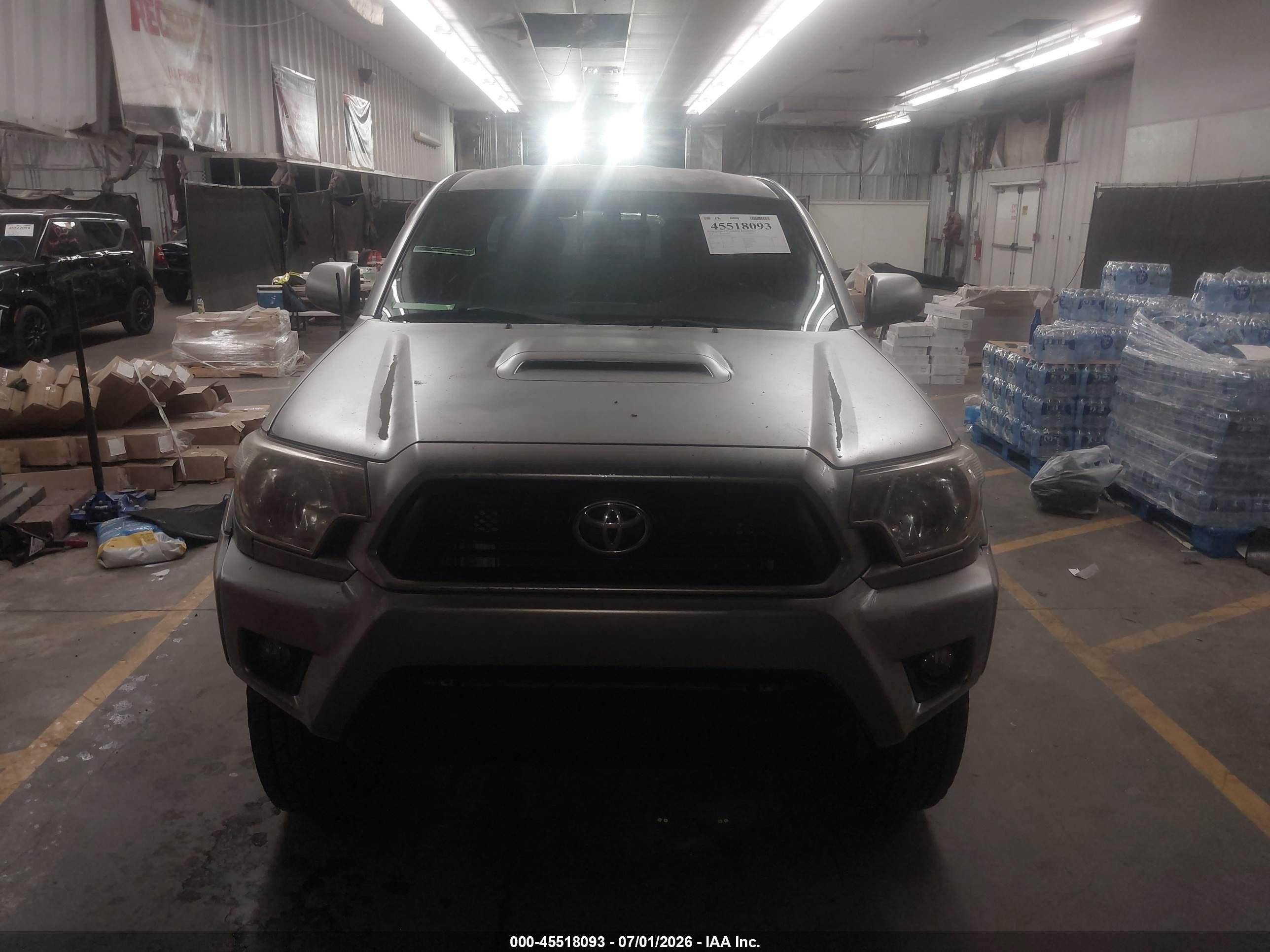2014 Toyota Tacoma Base V6 Gray vin: 3TMLU4EN8EM145692