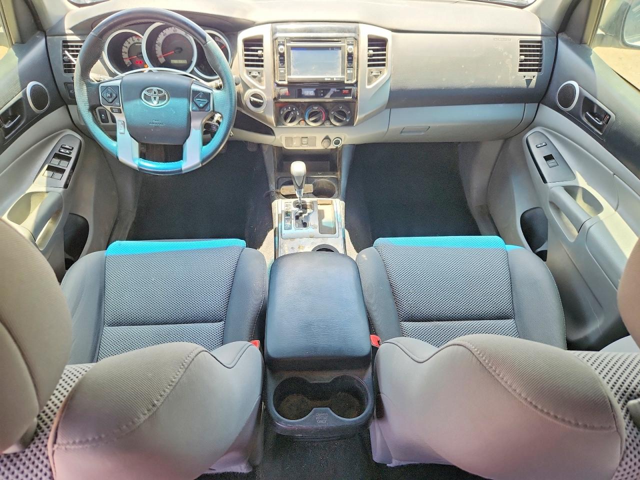2014 Toyota Tacoma Double Cab White vin: 3TMLU4EN8EM153890