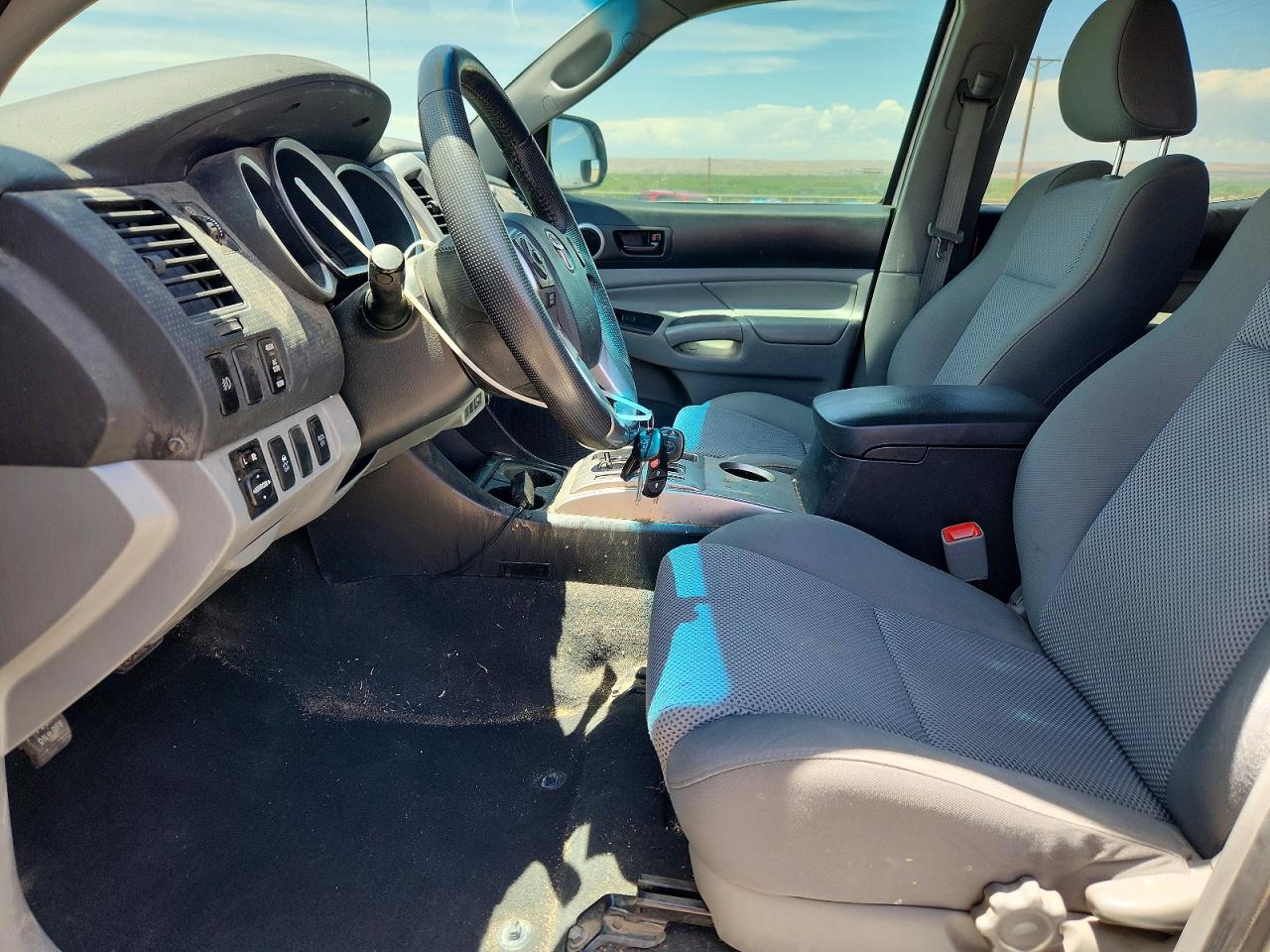 2014 Toyota Tacoma Double Cab White vin: 3TMLU4EN8EM153890