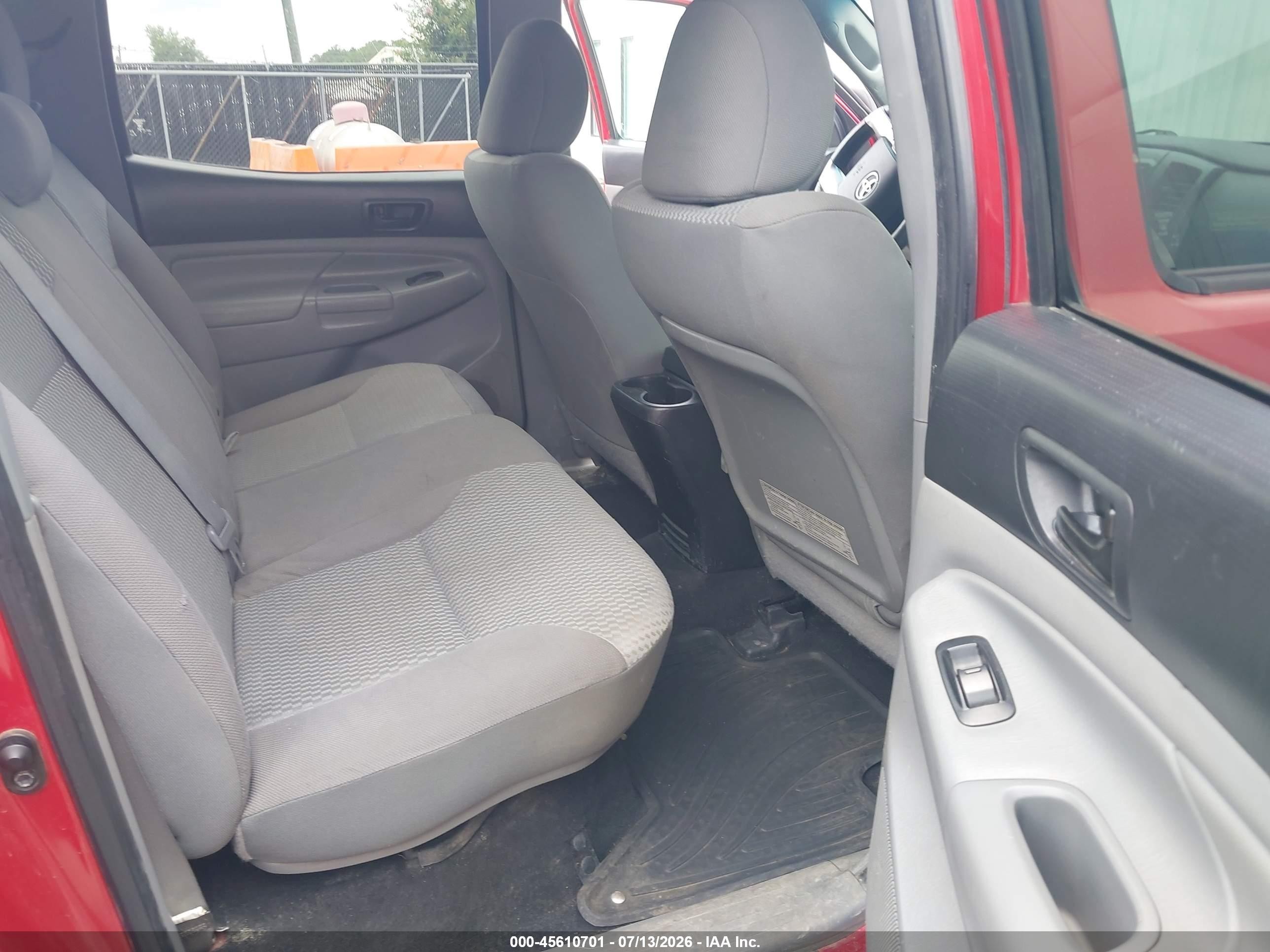 2014 Toyota Tacoma Base V6 Red vin: 3TMLU4EN8EM161889