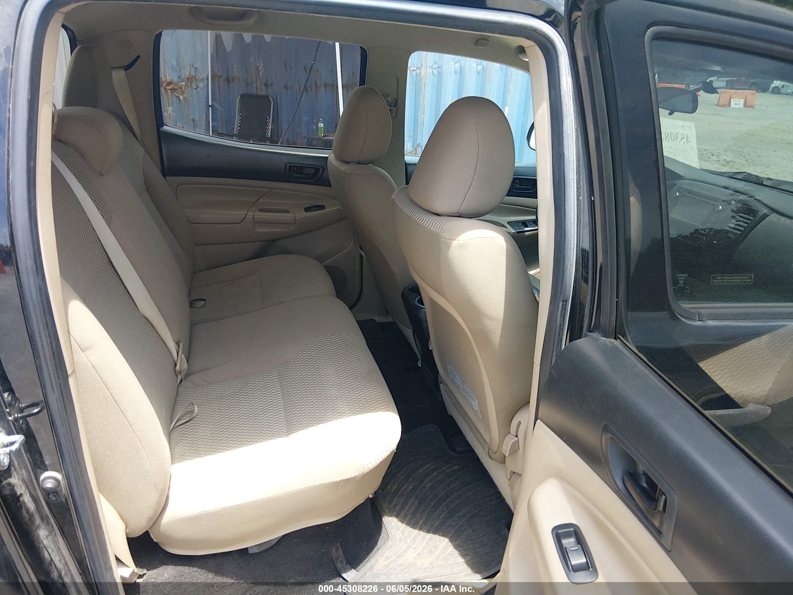 2014 Toyota Tacoma Base V6 Black vin: 3TMLU4EN8EM163058