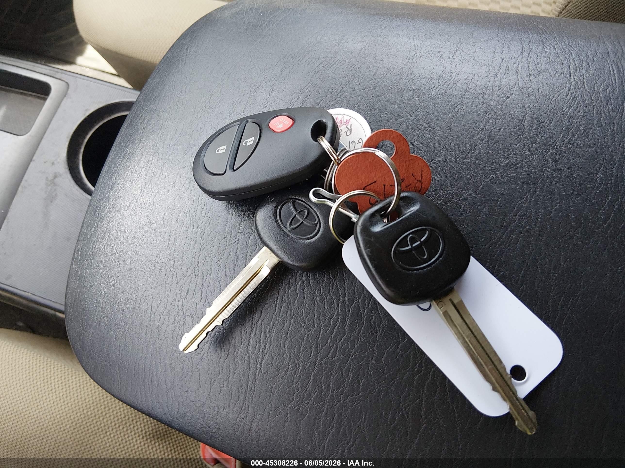 2014 Toyota Tacoma Base V6 Black vin: 3TMLU4EN8EM163058