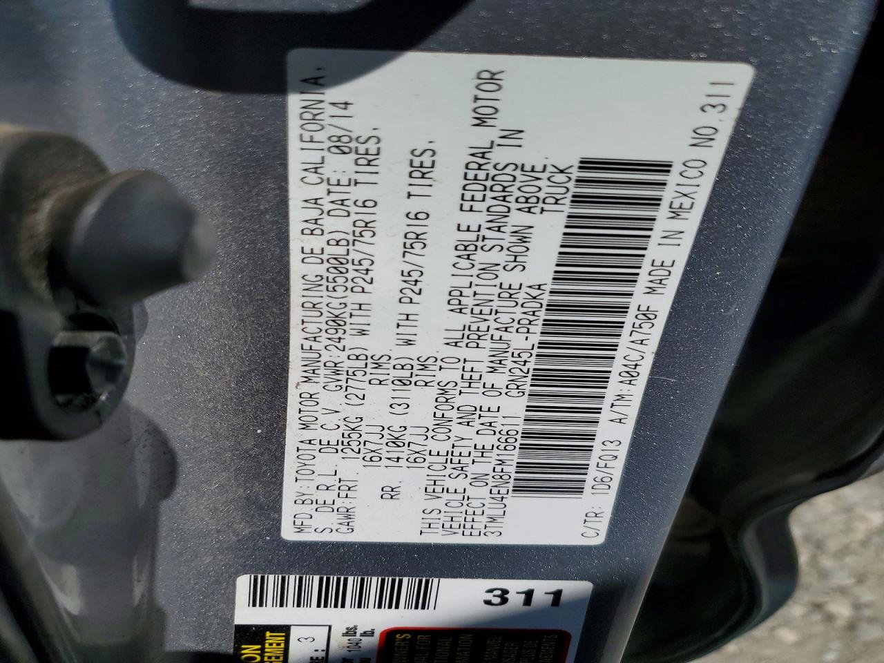 2015 Toyota Tacoma V6 Silver vin: 3TMLU4EN8FM166611