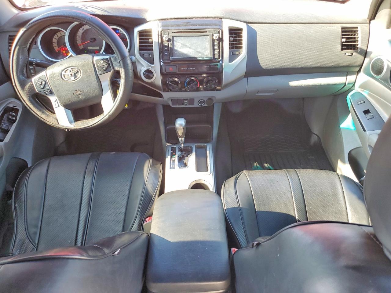 2015 Toyota Tacoma Double Cab Red vin: 3TMLU4EN8FM194280
