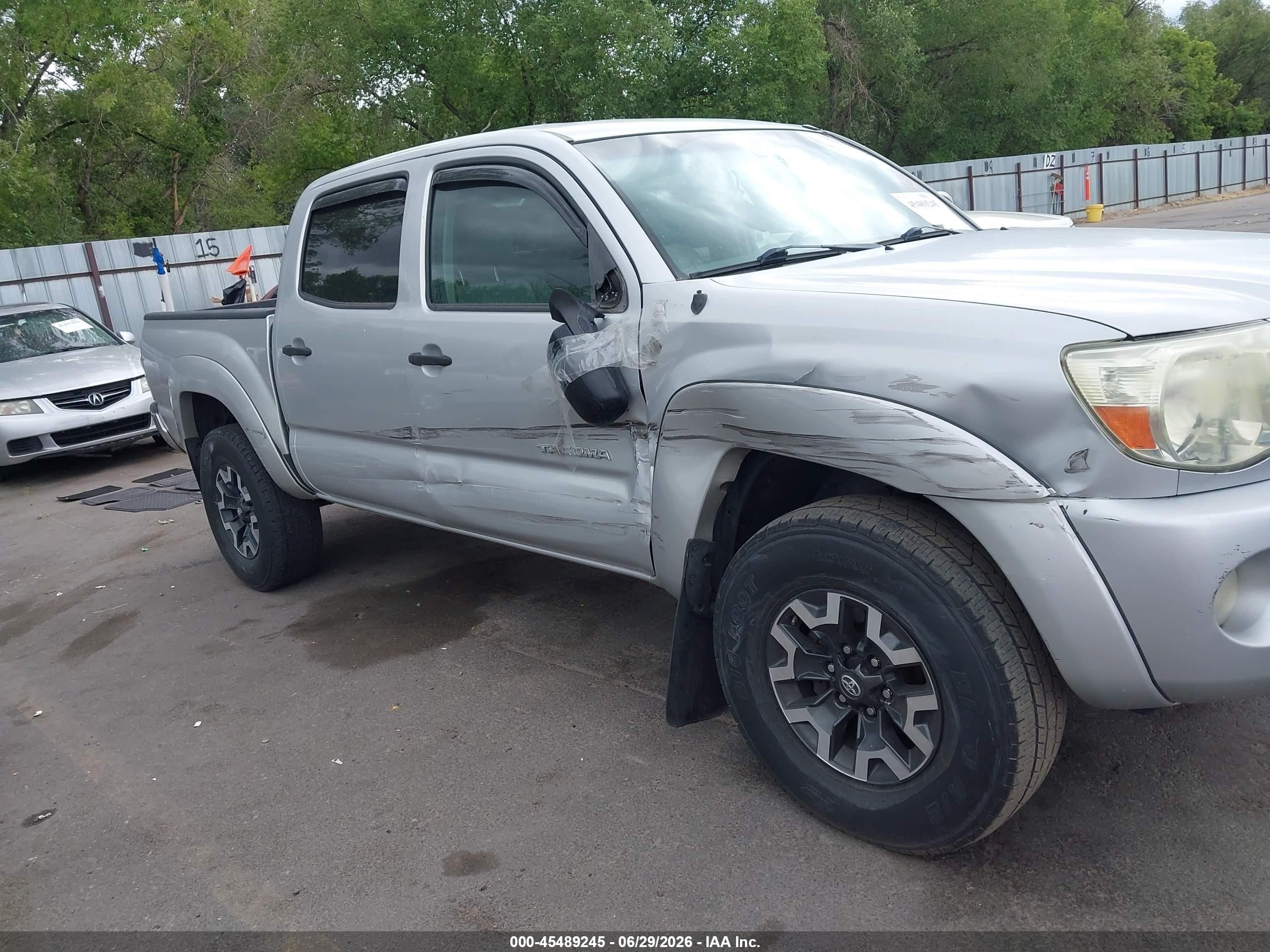 2010 Toyota Tacoma Base V6 Silver vin: 3TMLU4EN9AM039391