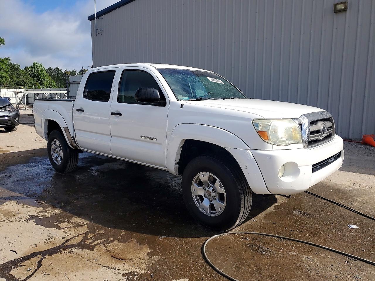 2010 Toyota Tacoma Double Cab White vin: 3TMLU4EN9AM039794