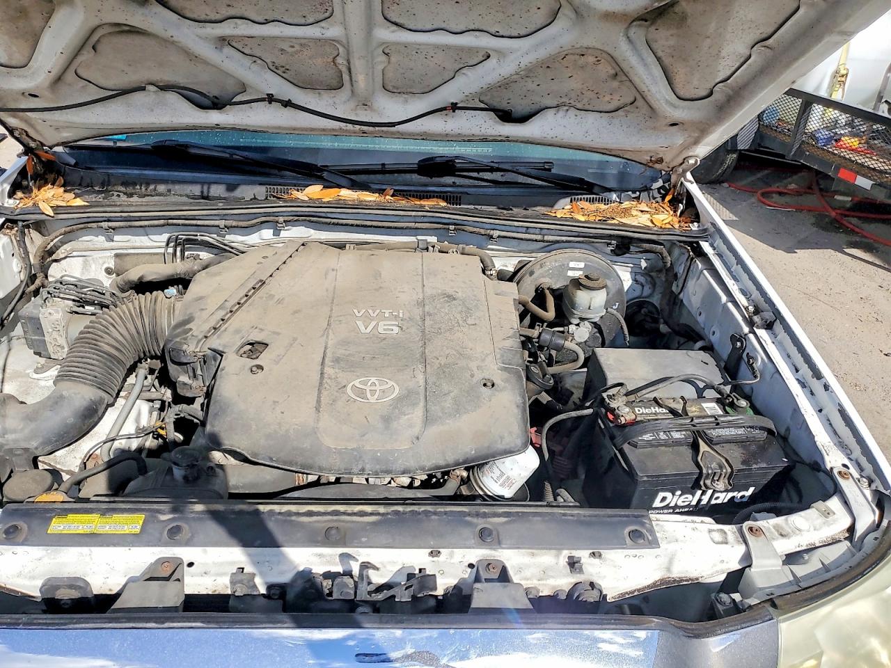 2010 Toyota Tacoma Double Cab White vin: 3TMLU4EN9AM039794