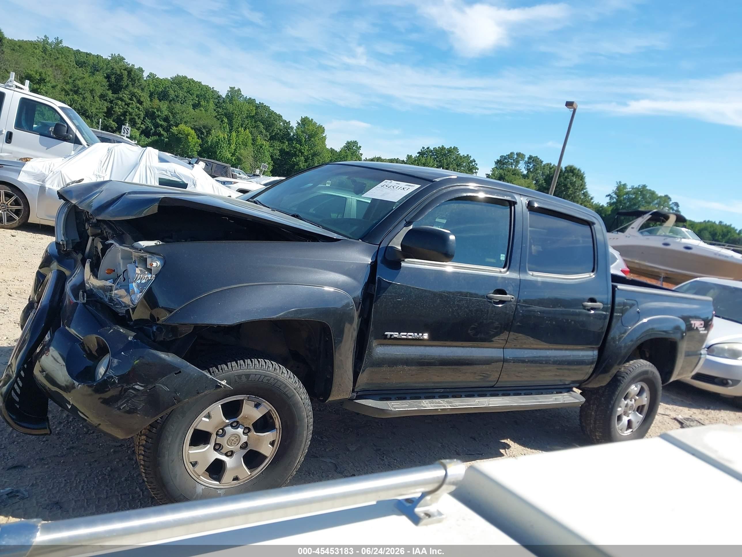 2010 Toyota Tacoma Double Cab Black vin: 3TMLU4EN9AM049581