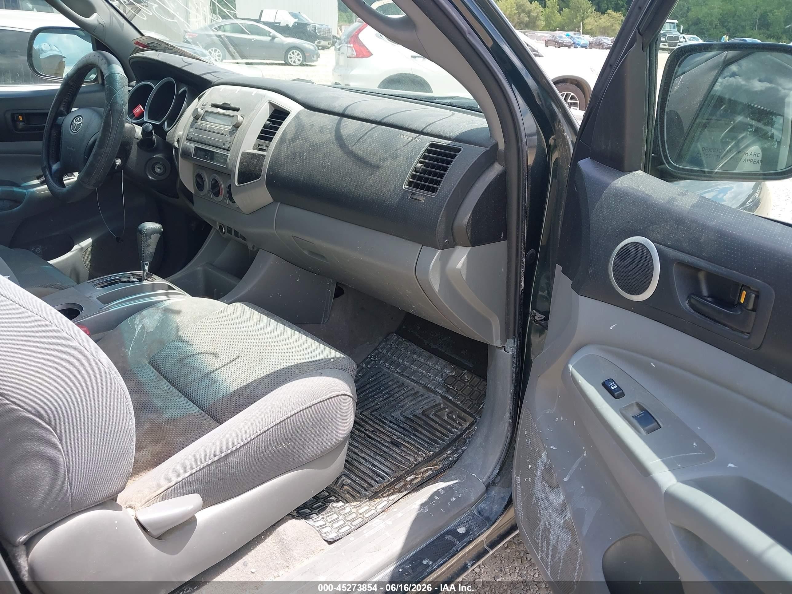 2010 Toyota Tacoma Base V6 Gray vin: 3TMLU4EN9AM052576