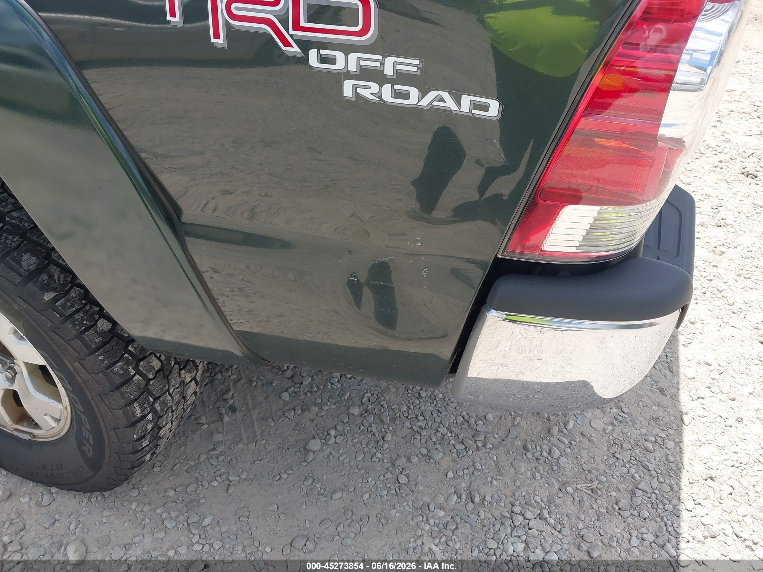 2010 Toyota Tacoma Base V6 Gray vin: 3TMLU4EN9AM052576