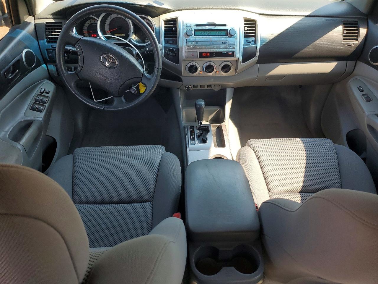 2011 Toyota Tacoma V6 Gray vin: 3TMLU4EN9BM078323