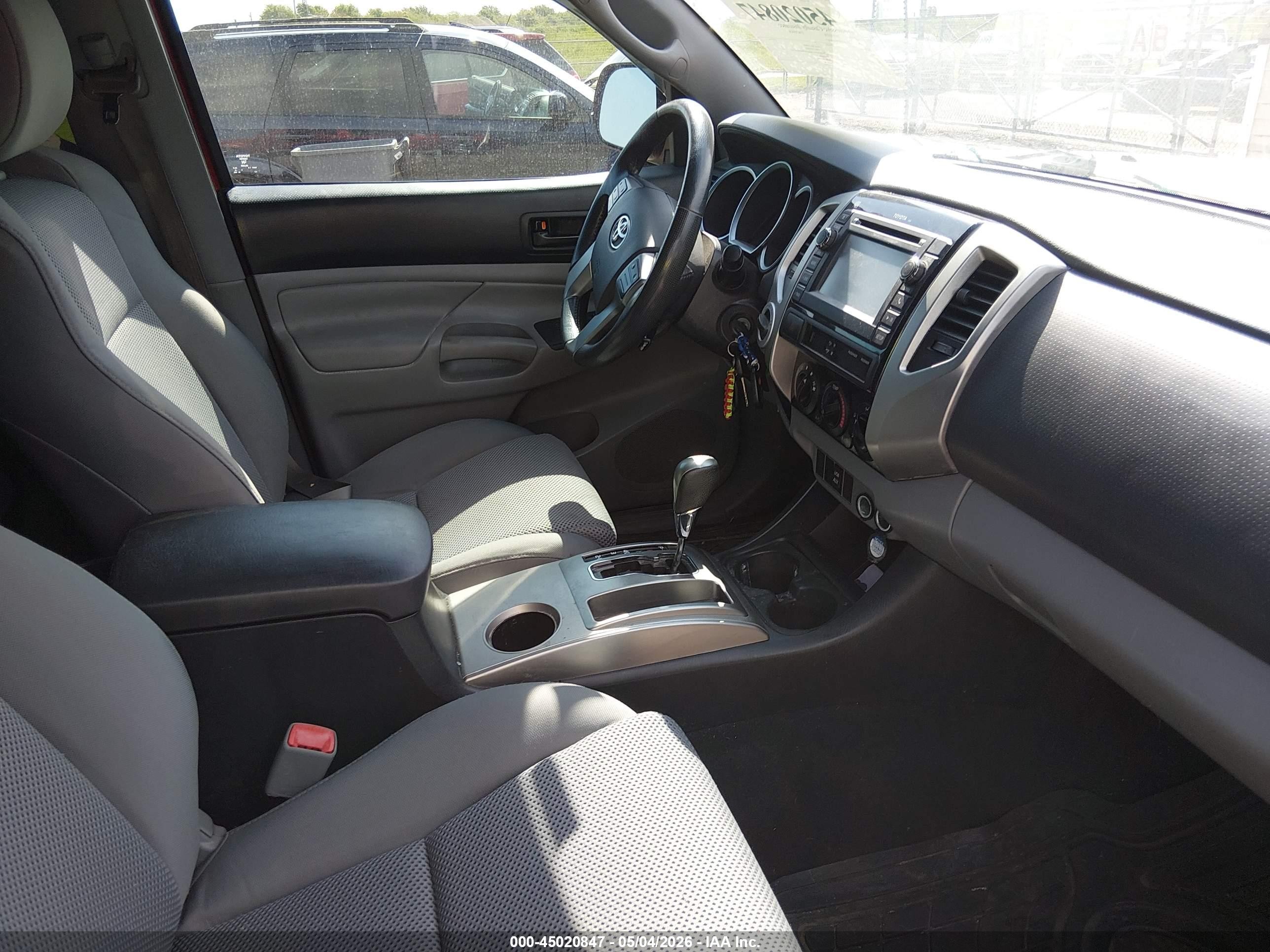 2013 Toyota Tacoma Base V6 Red vin: 3TMLU4EN9DM109587