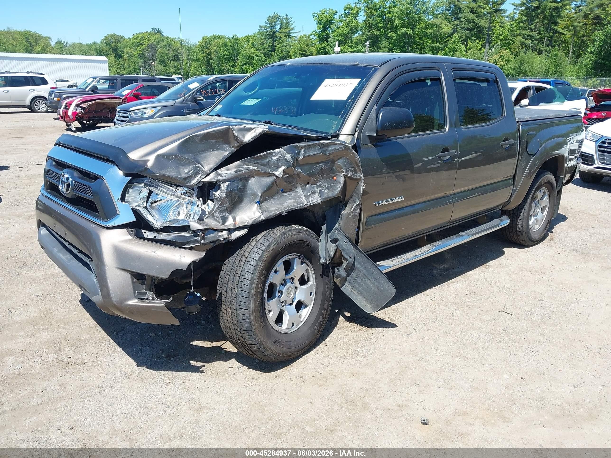 2013 Toyota Tacoma Base V6 Brown vin: 3TMLU4EN9DM111792
