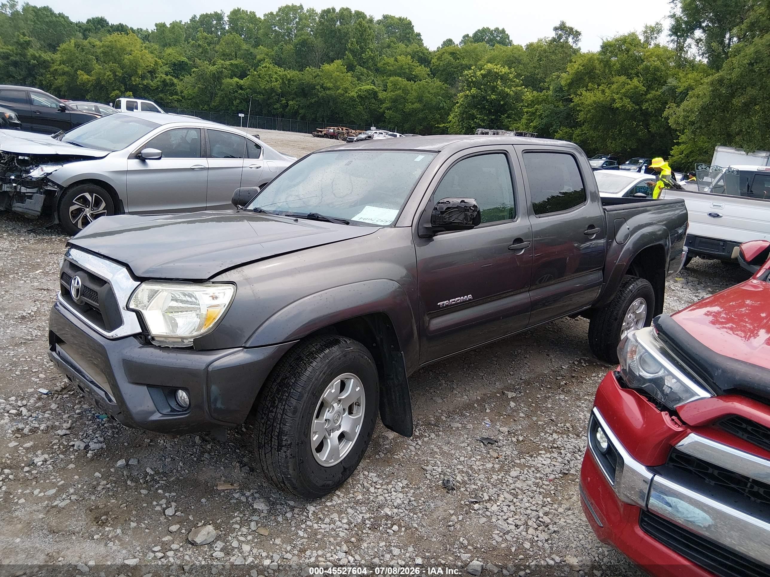 2013 Toyota Tacoma Base V6 Gray vin: 3TMLU4EN9DM119441