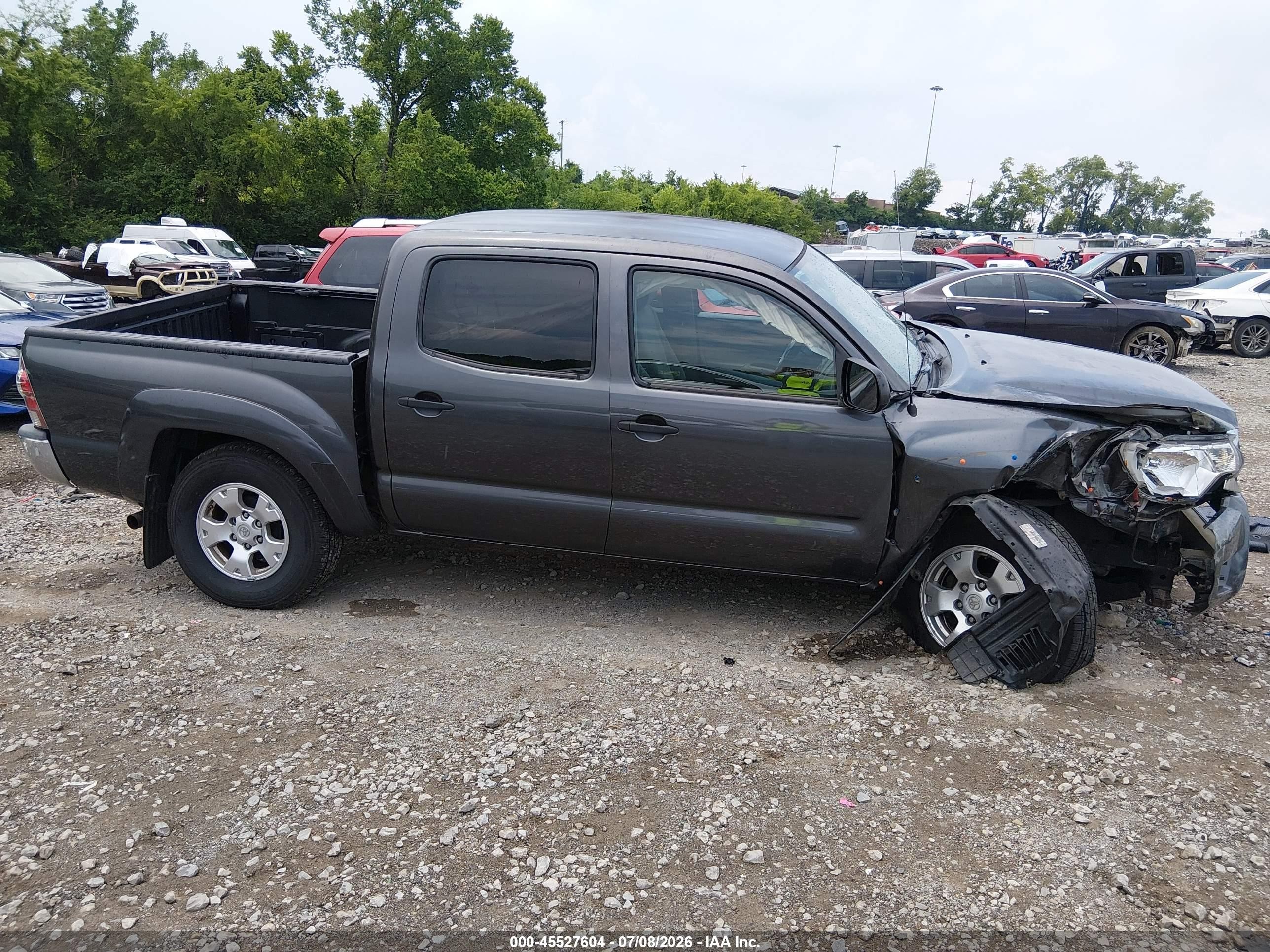 2013 Toyota Tacoma Base V6 Gray vin: 3TMLU4EN9DM119441