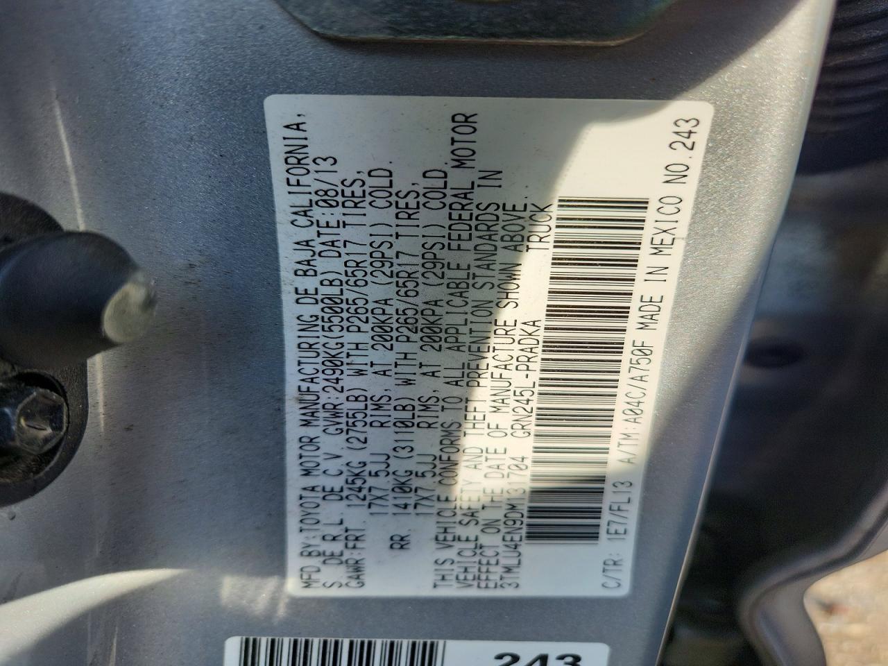 2013 Toyota Tacoma Double Cab Silver vin: 3TMLU4EN9DM131704