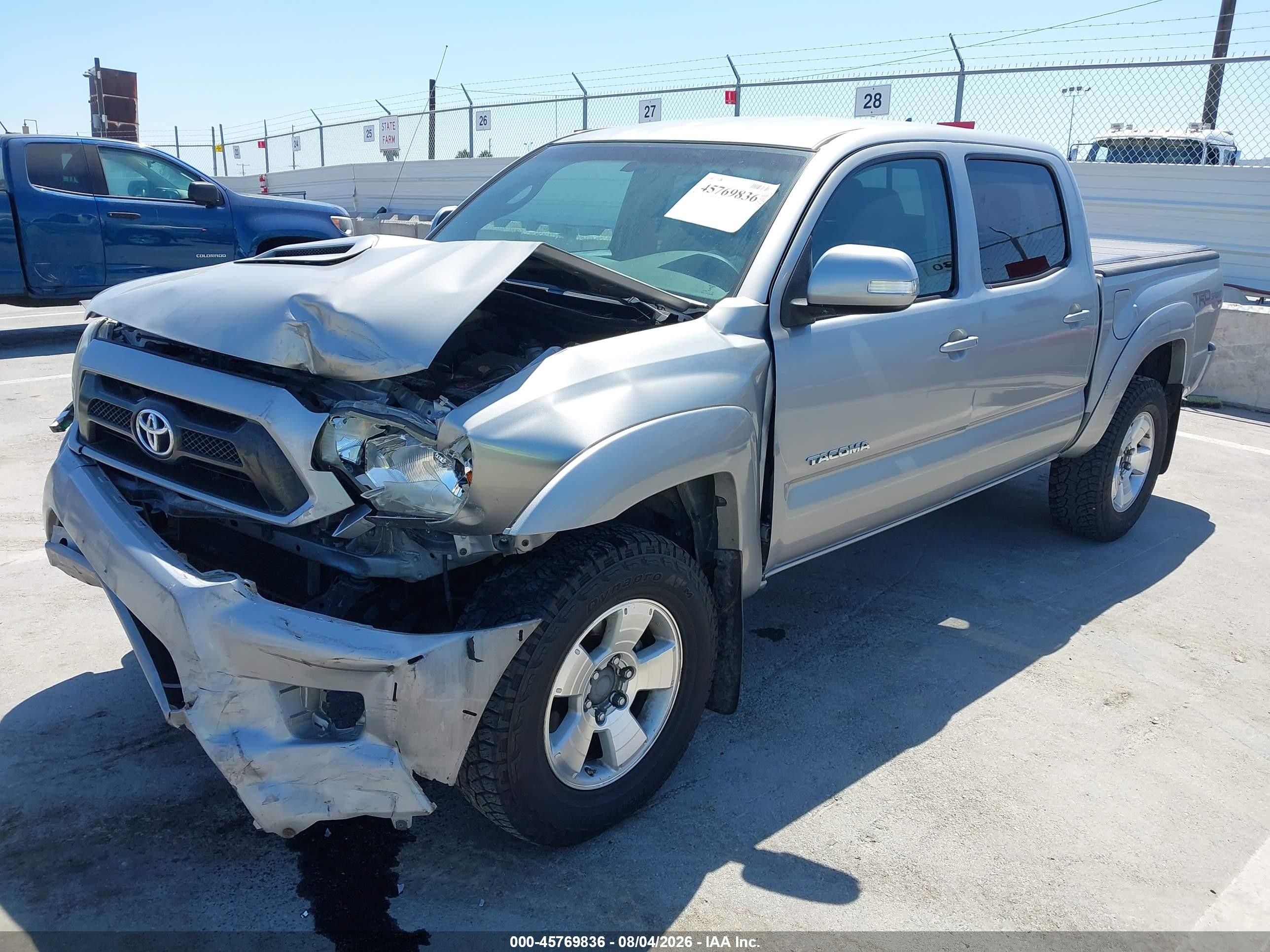 2014 Toyota Tacoma Base V6 Silver vin: 3TMLU4EN9EM146057