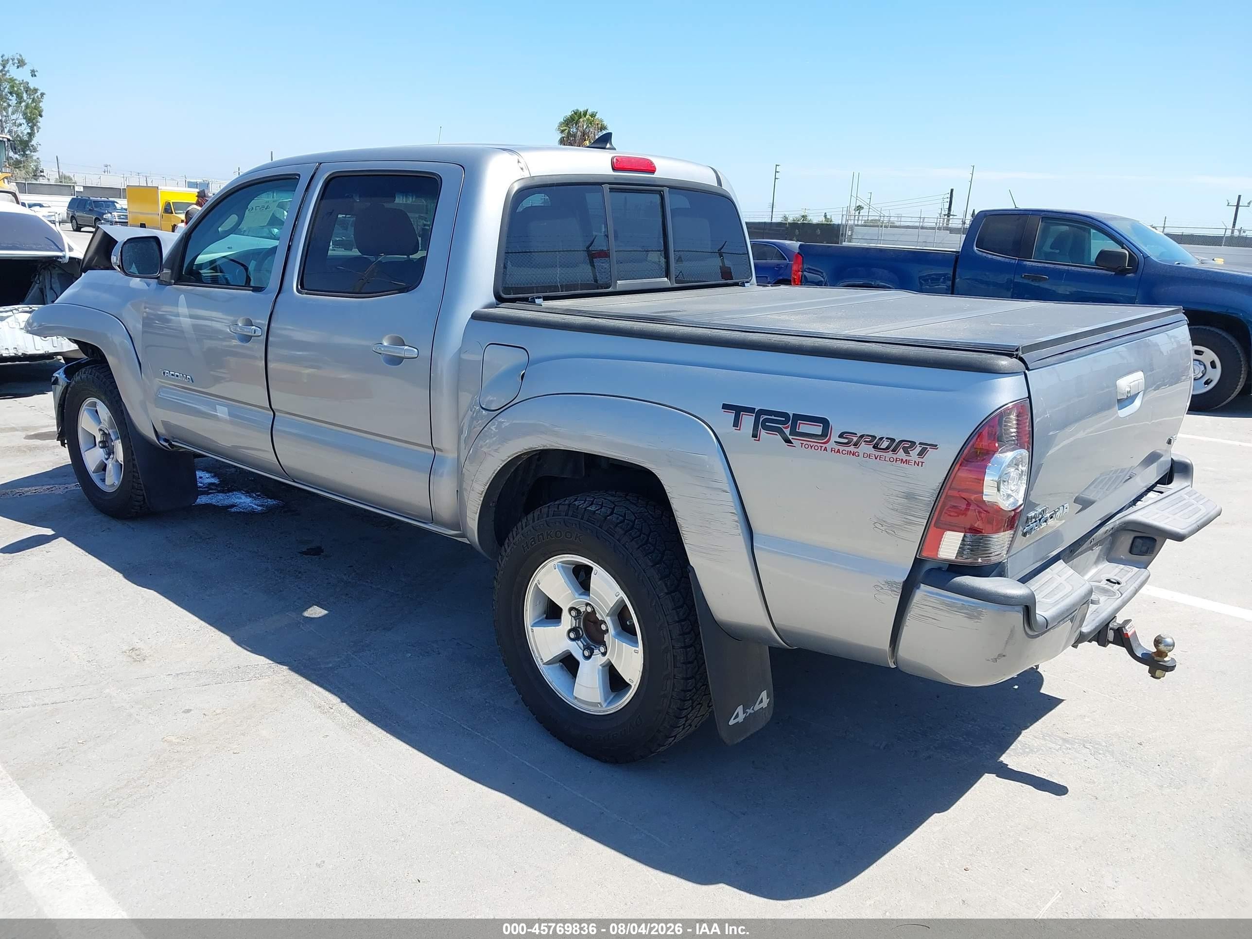 2014 Toyota Tacoma Base V6 Silver vin: 3TMLU4EN9EM146057