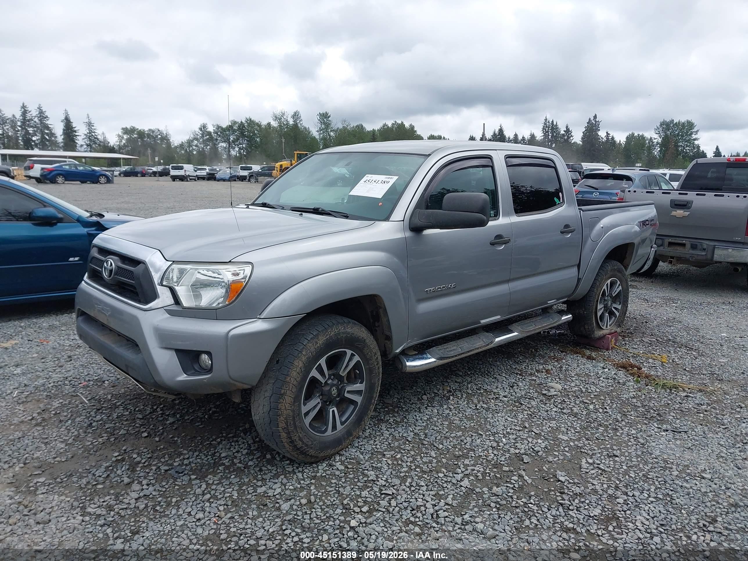 2015 Toyota Tacoma Base V6 Gray vin: 3TMLU4EN9FM164561