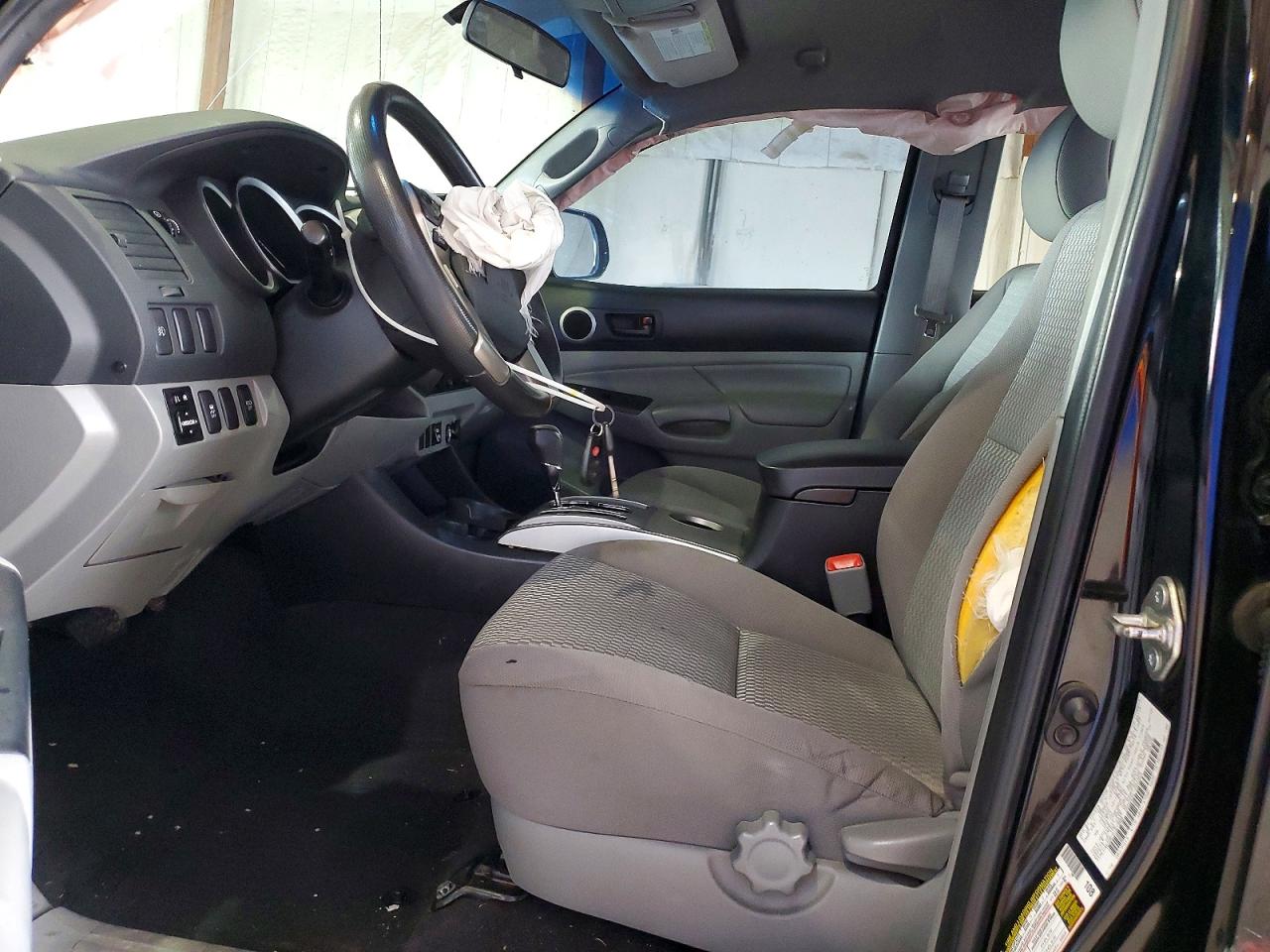 2015 Toyota Tacoma V6 Black vin: 3TMLU4EN9FM167900
