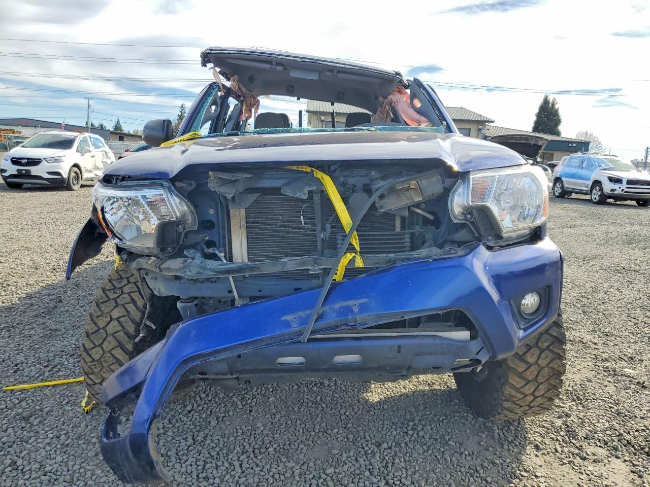 2015 Toyota Tacoma V6 Blue vin: 3TMLU4EN9FM171753