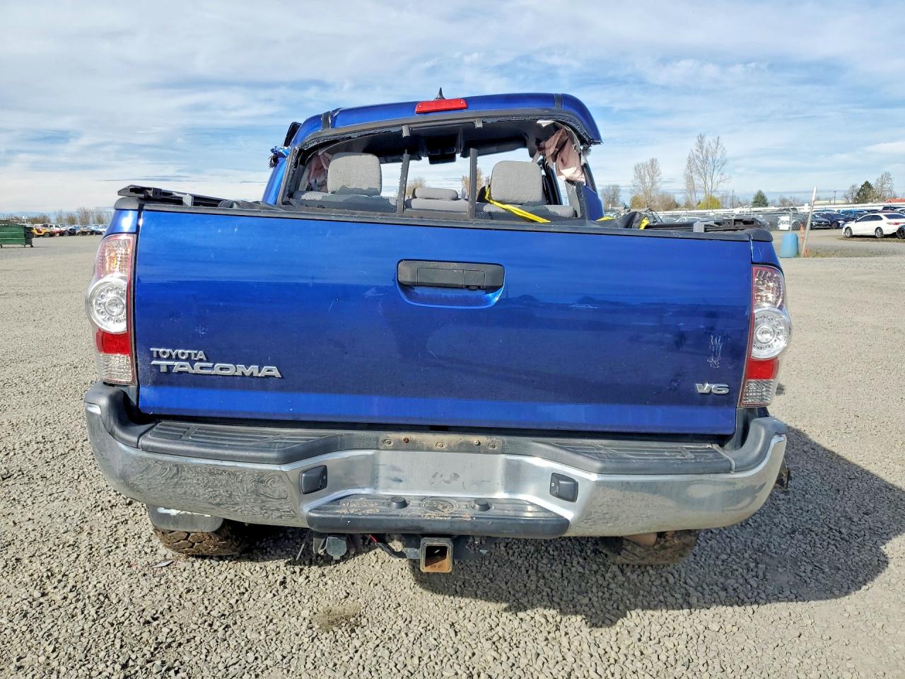 2015 Toyota Tacoma V6 Blue vin: 3TMLU4EN9FM171753