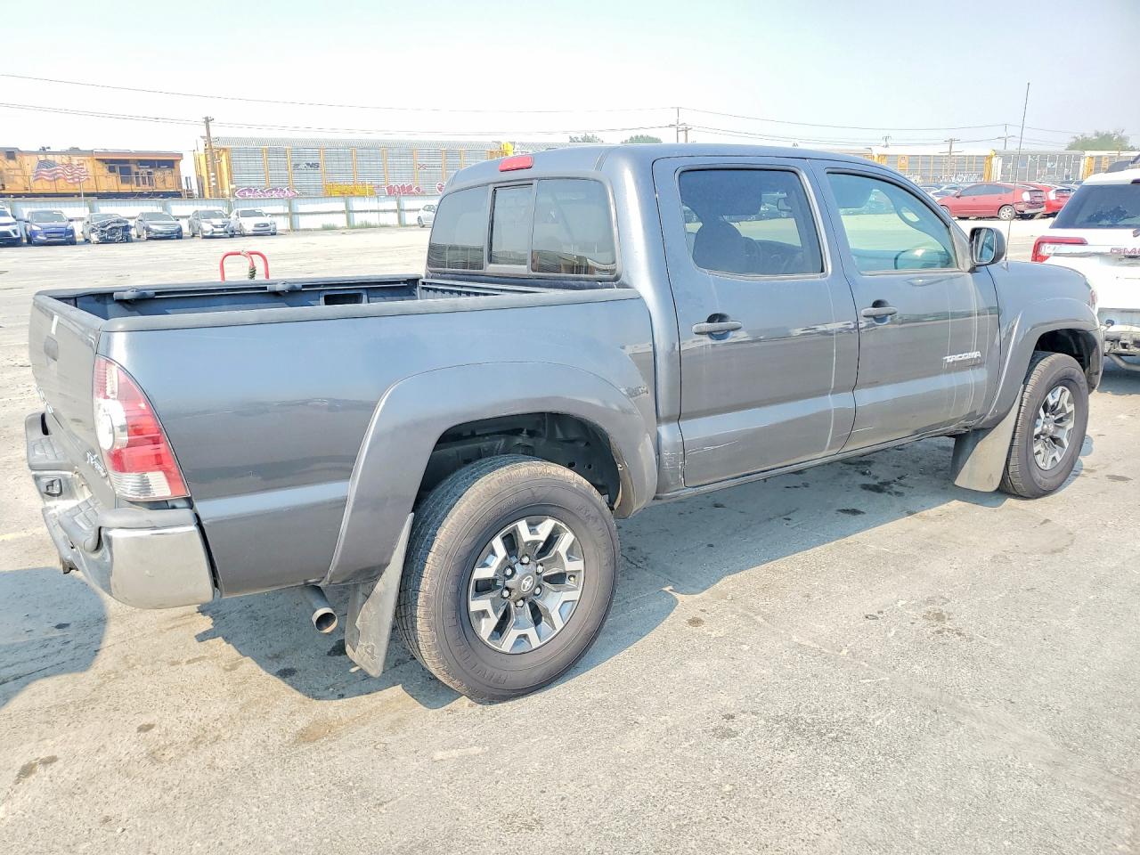 2010 Toyota Tacoma V6 Charcoal vin: 3TMLU4ENXAM038914