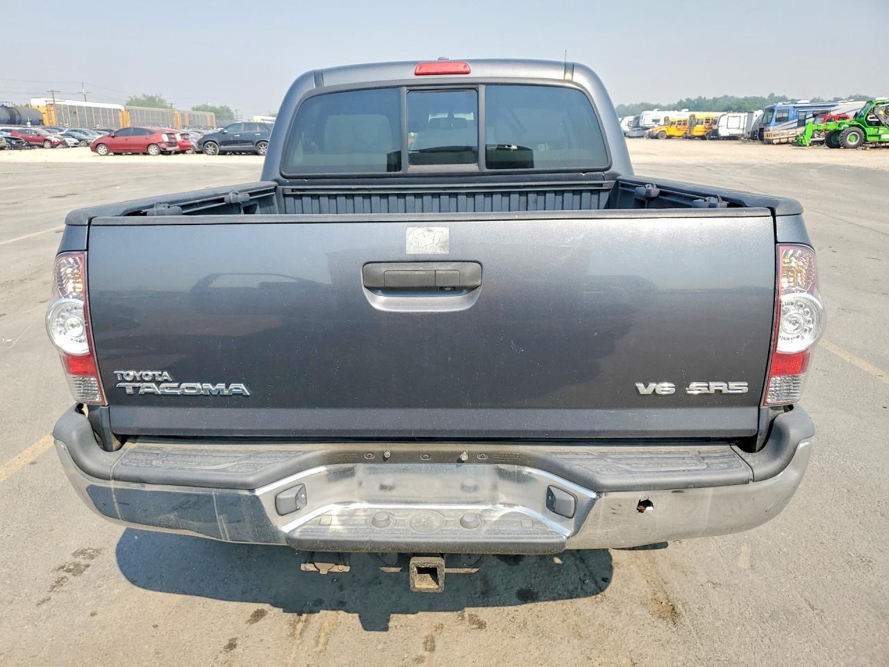 2010 Toyota Tacoma V6 Charcoal vin: 3TMLU4ENXAM038914