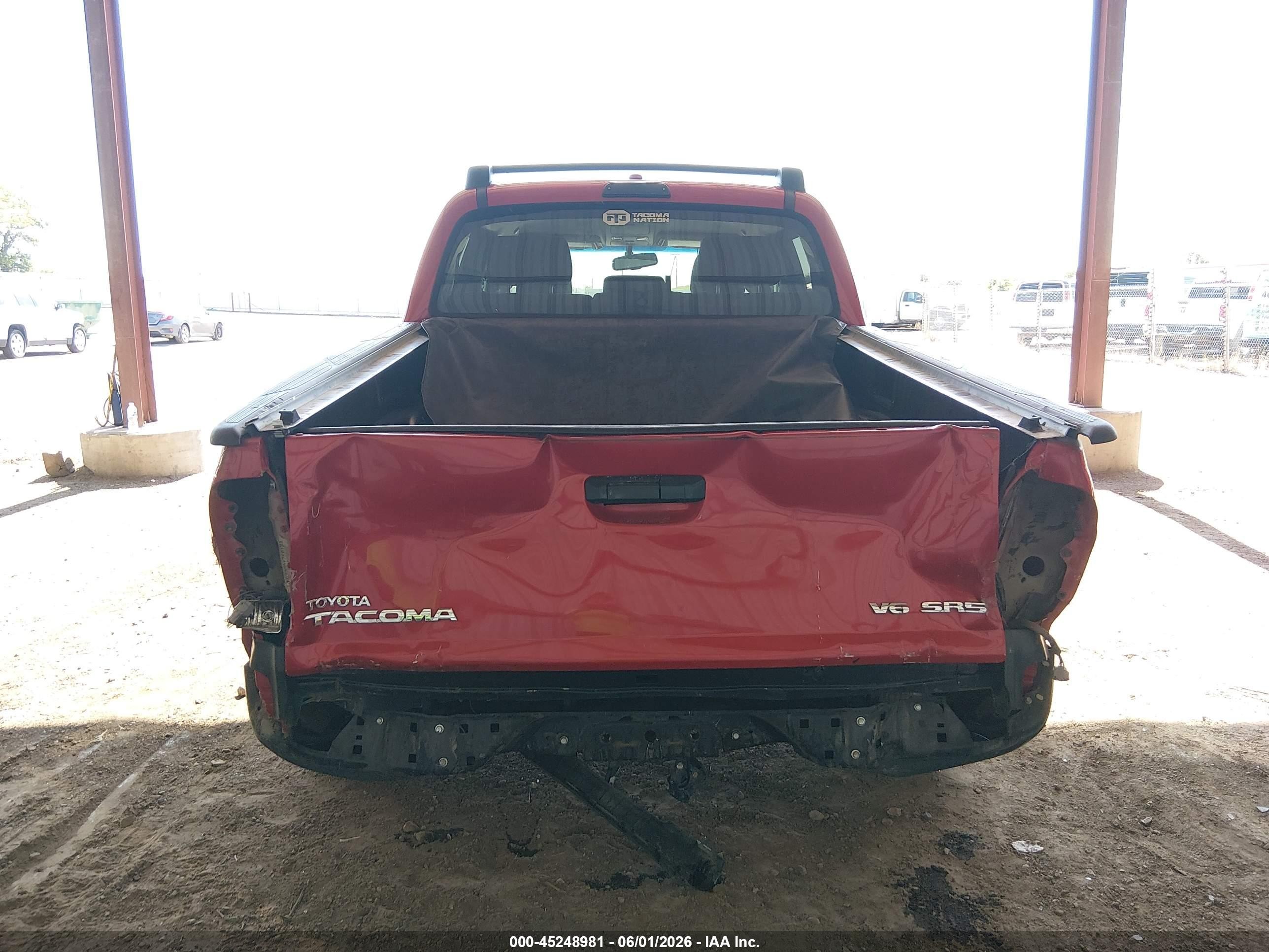 2010 Toyota Tacoma Base V6 Красный vin: 3TMLU4ENXAM054255