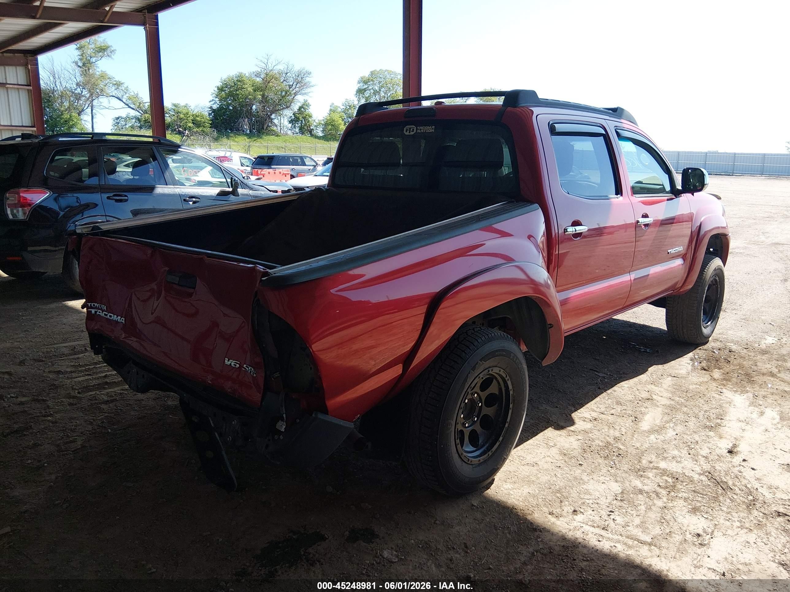 2010 Toyota Tacoma Base V6 Красный vin: 3TMLU4ENXAM054255