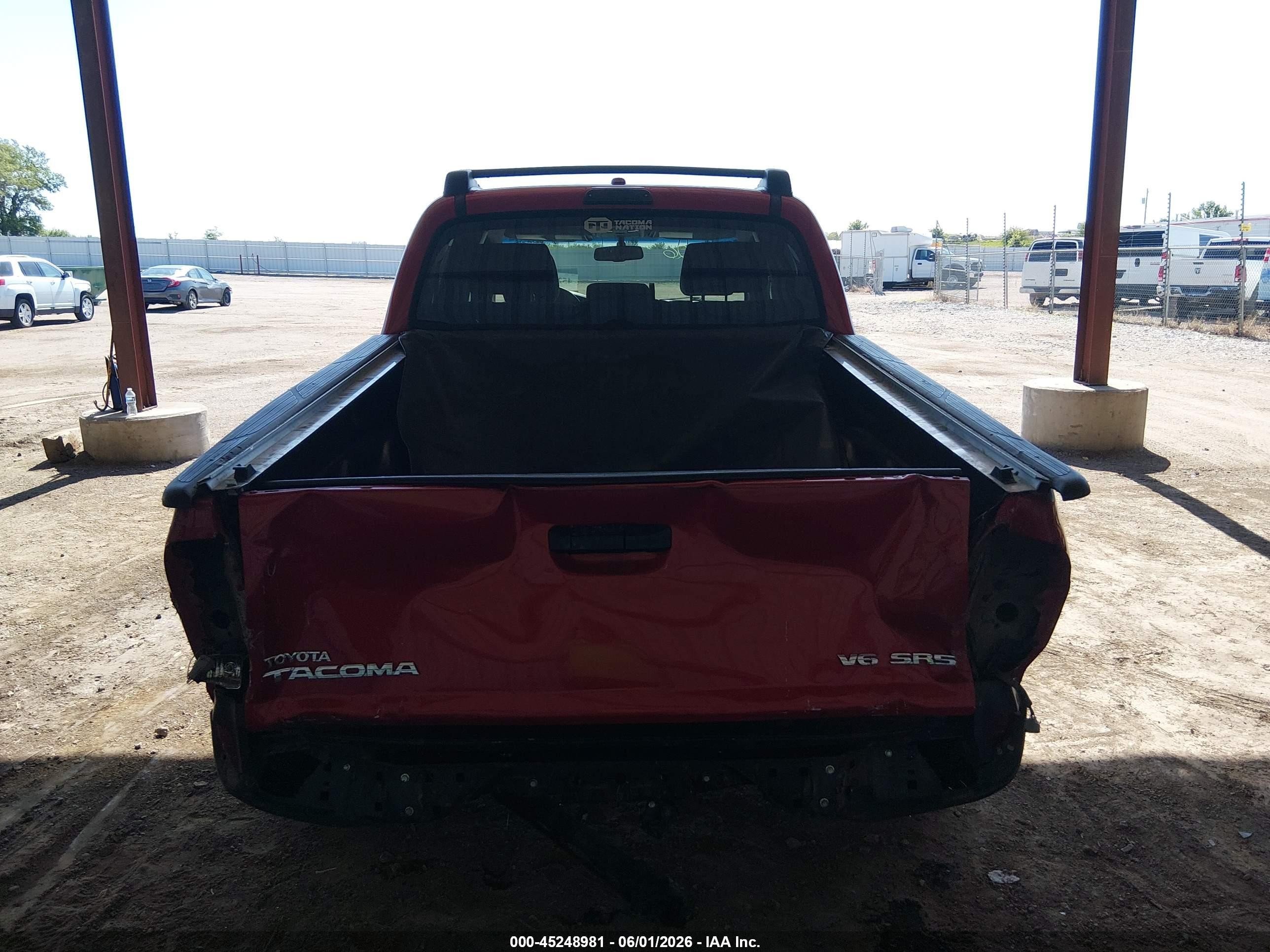 2010 Toyota Tacoma Base V6 Красный vin: 3TMLU4ENXAM054255