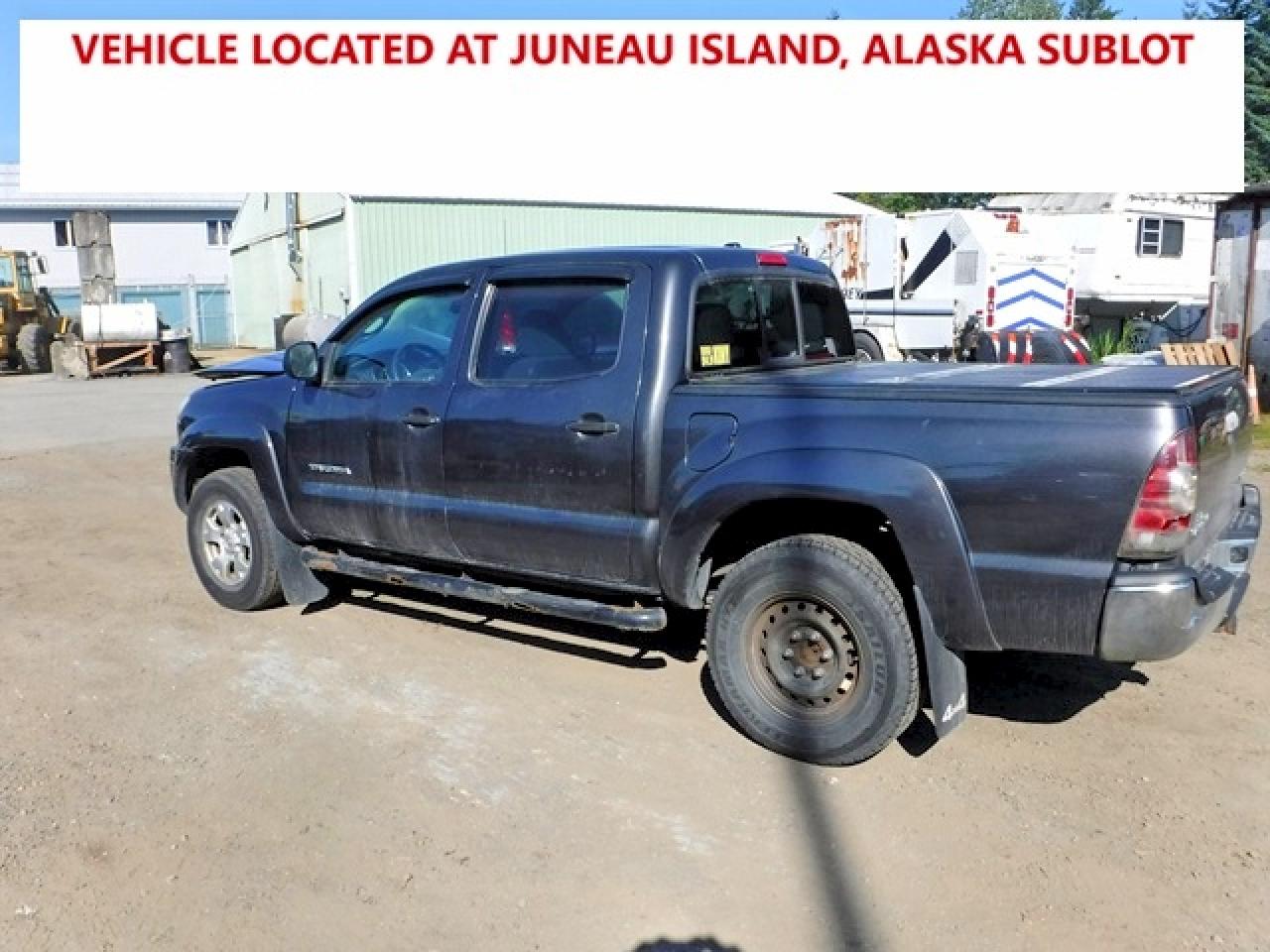 2011 Toyota Tacoma V6 Угольный vin: 3TMLU4ENXBM060350