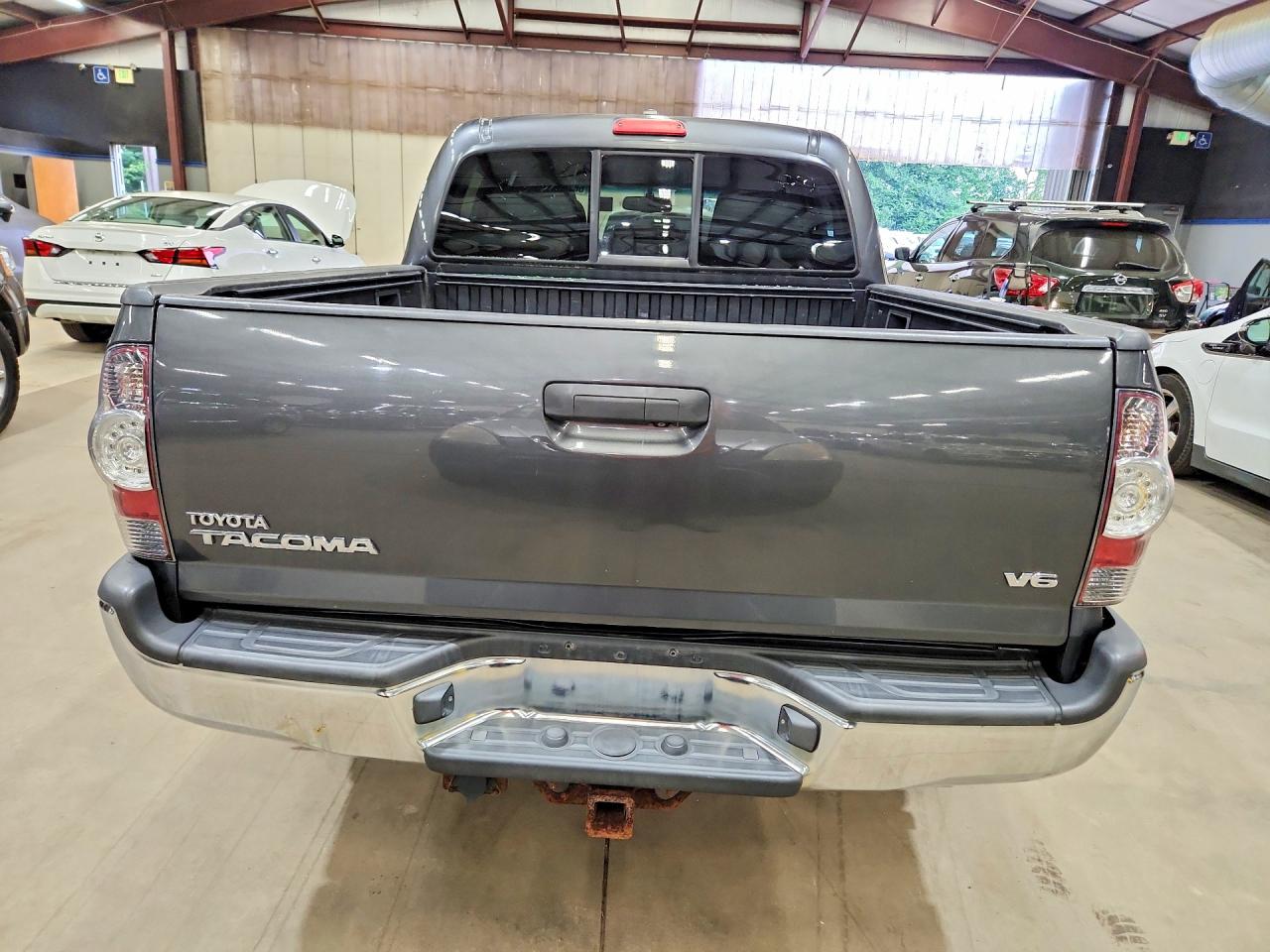 2011 Toyota Tacoma V6 Gray vin: 3TMLU4ENXBM068884