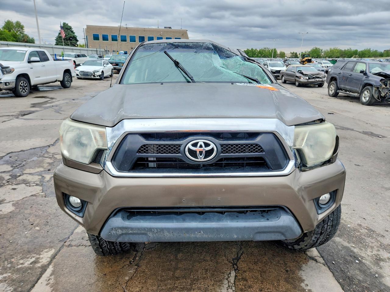 2012 Toyota Tacoma Double Cab Brown vin: 3TMLU4ENXCM086593