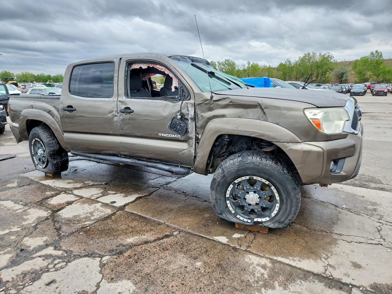 2012 Toyota Tacoma Double Cab Brown vin: 3TMLU4ENXCM086593
