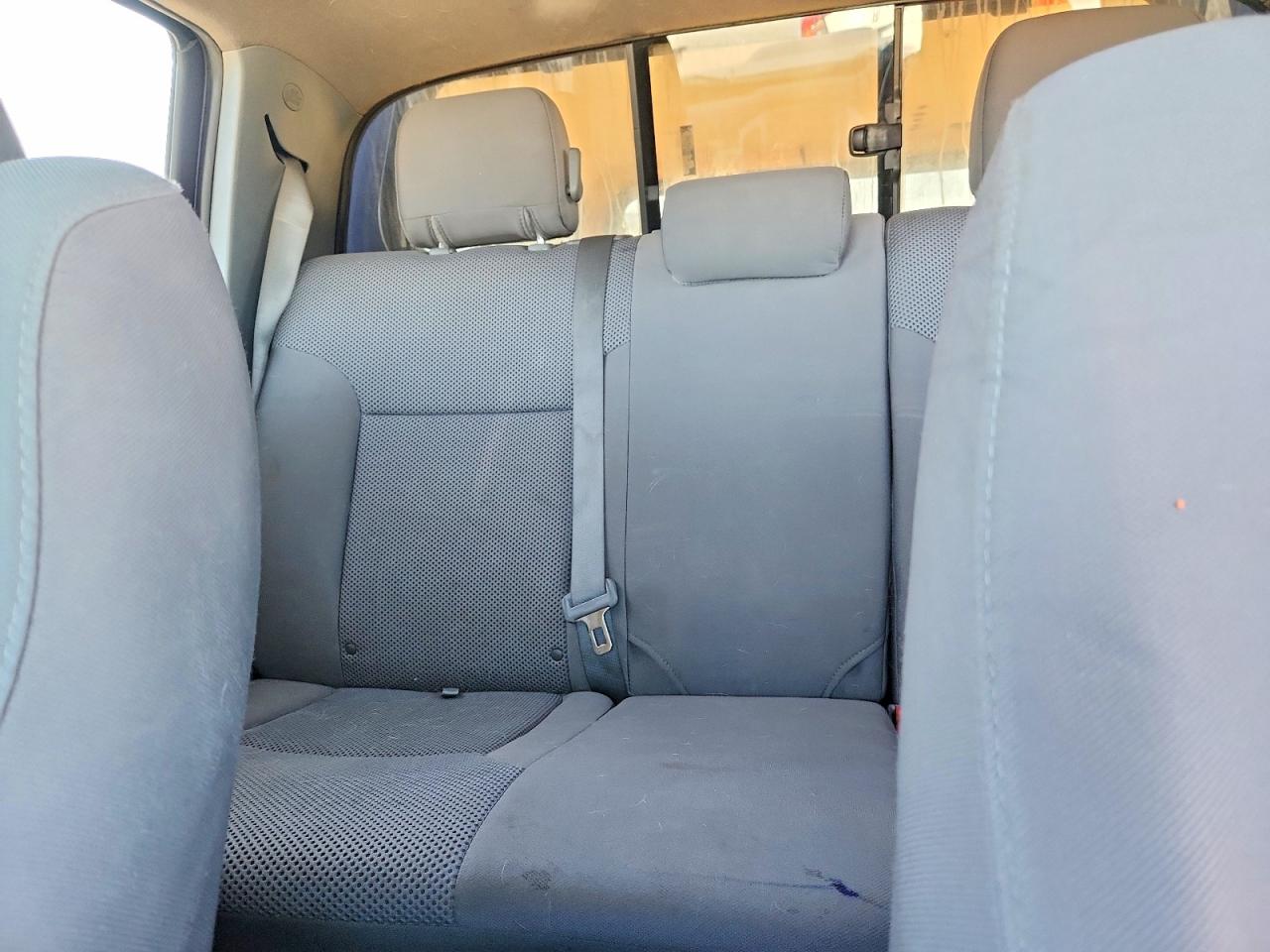 2013 Toyota Tacoma Double Cab Blue vin: 3TMLU4ENXDM119657
